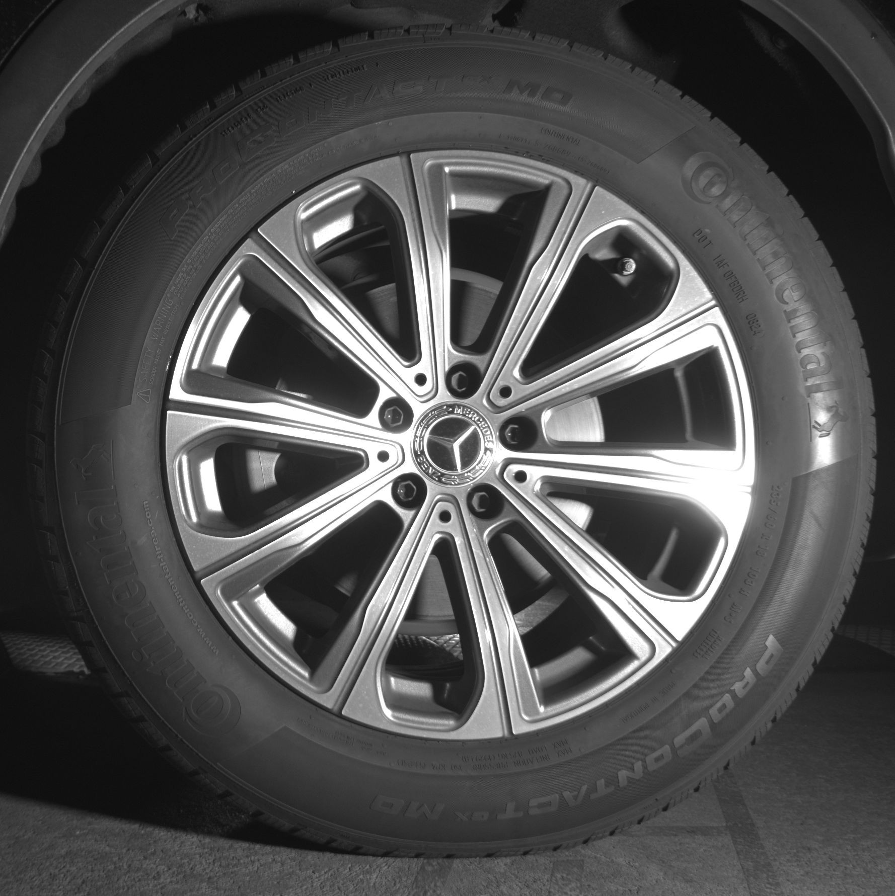 Thumbnail: 2024 Mercedes-Benz GLC - 11