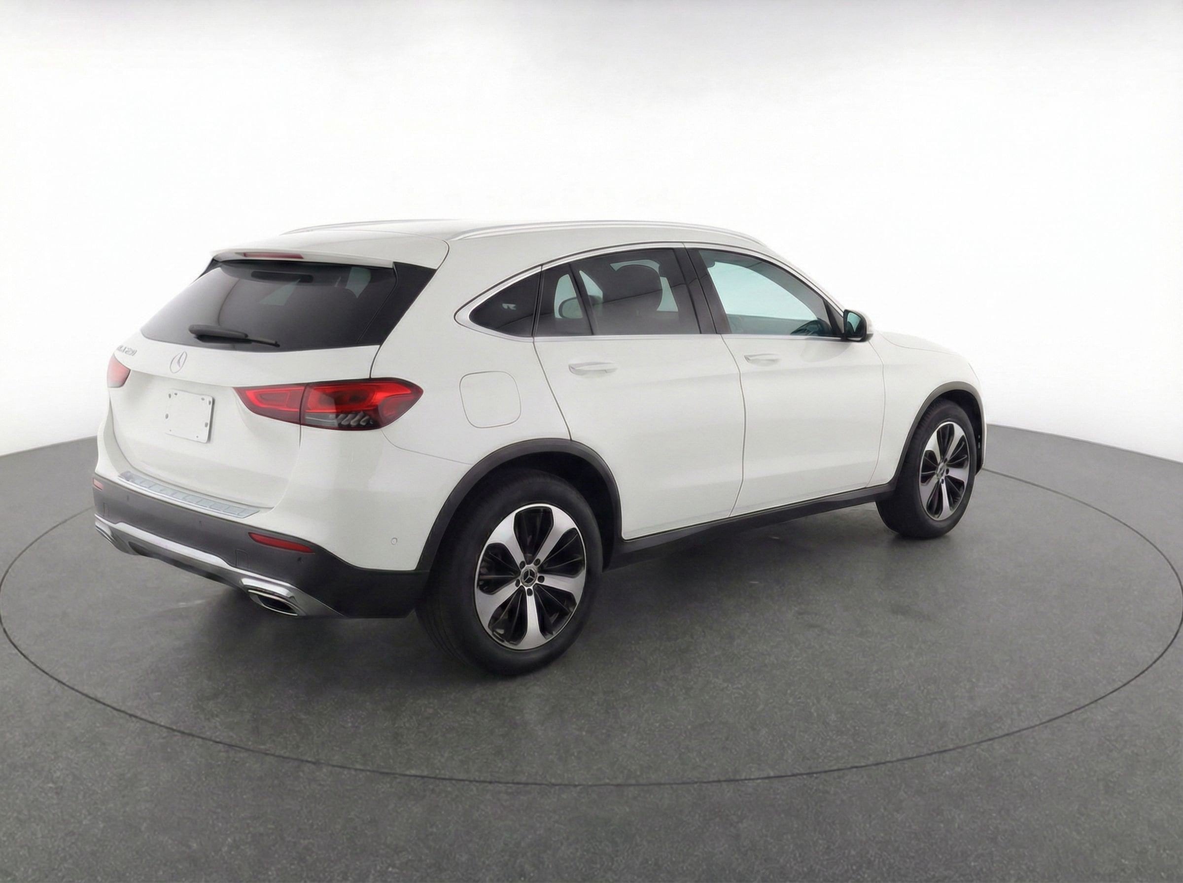 Thumbnail: 2025 Mercedes-Benz GLA - 9