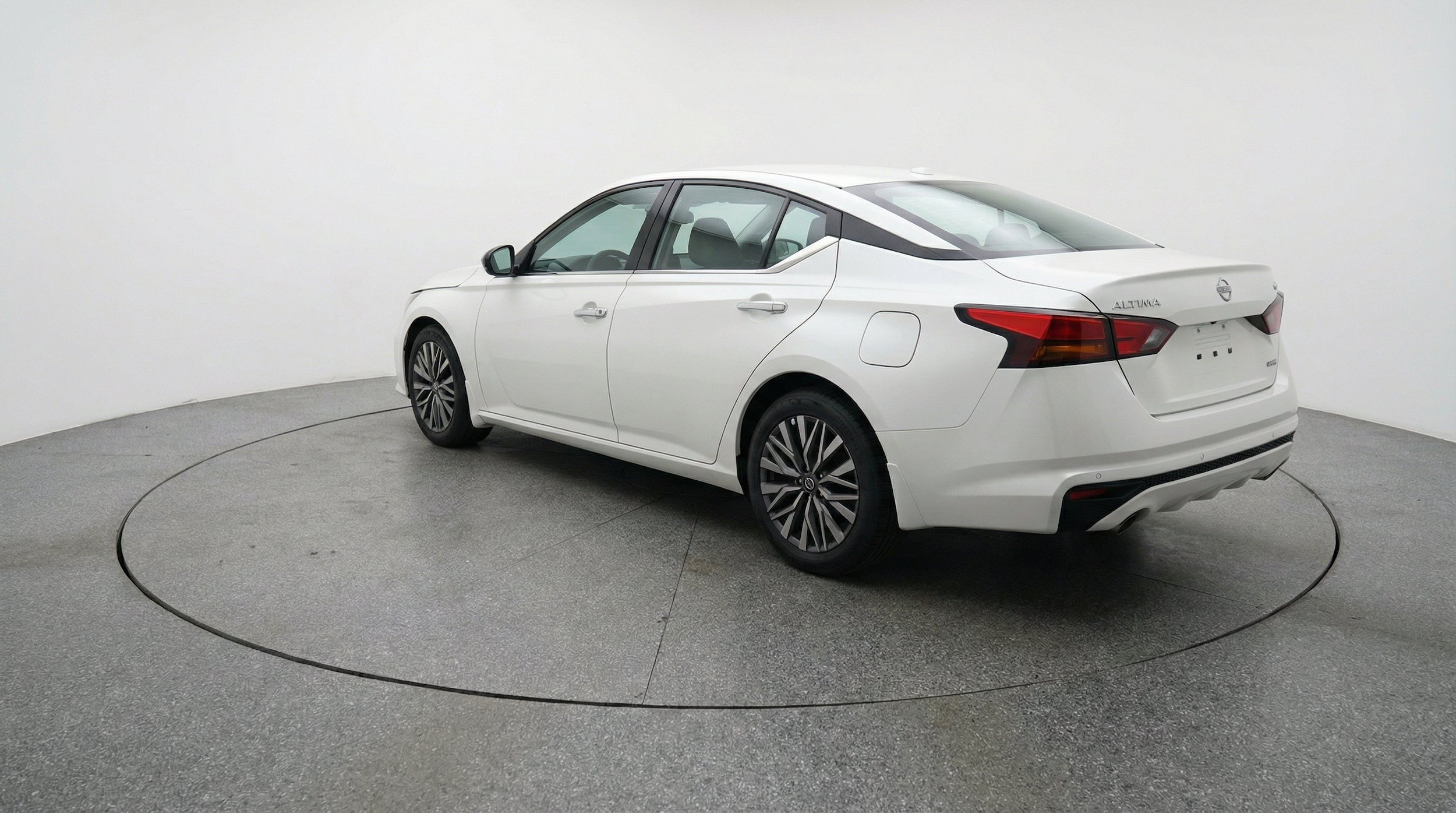 Thumbnail: 2025 Nissan Altima - 6