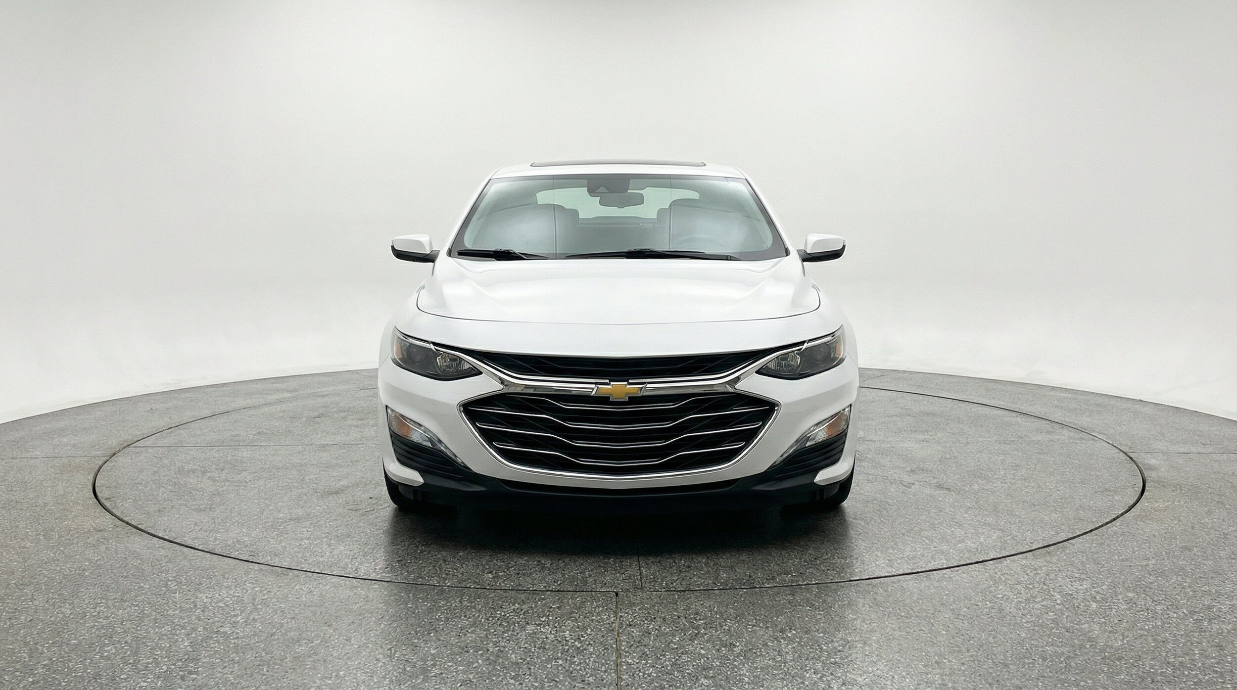 Thumbnail: 2024 Chevrolet Malibu - 2
