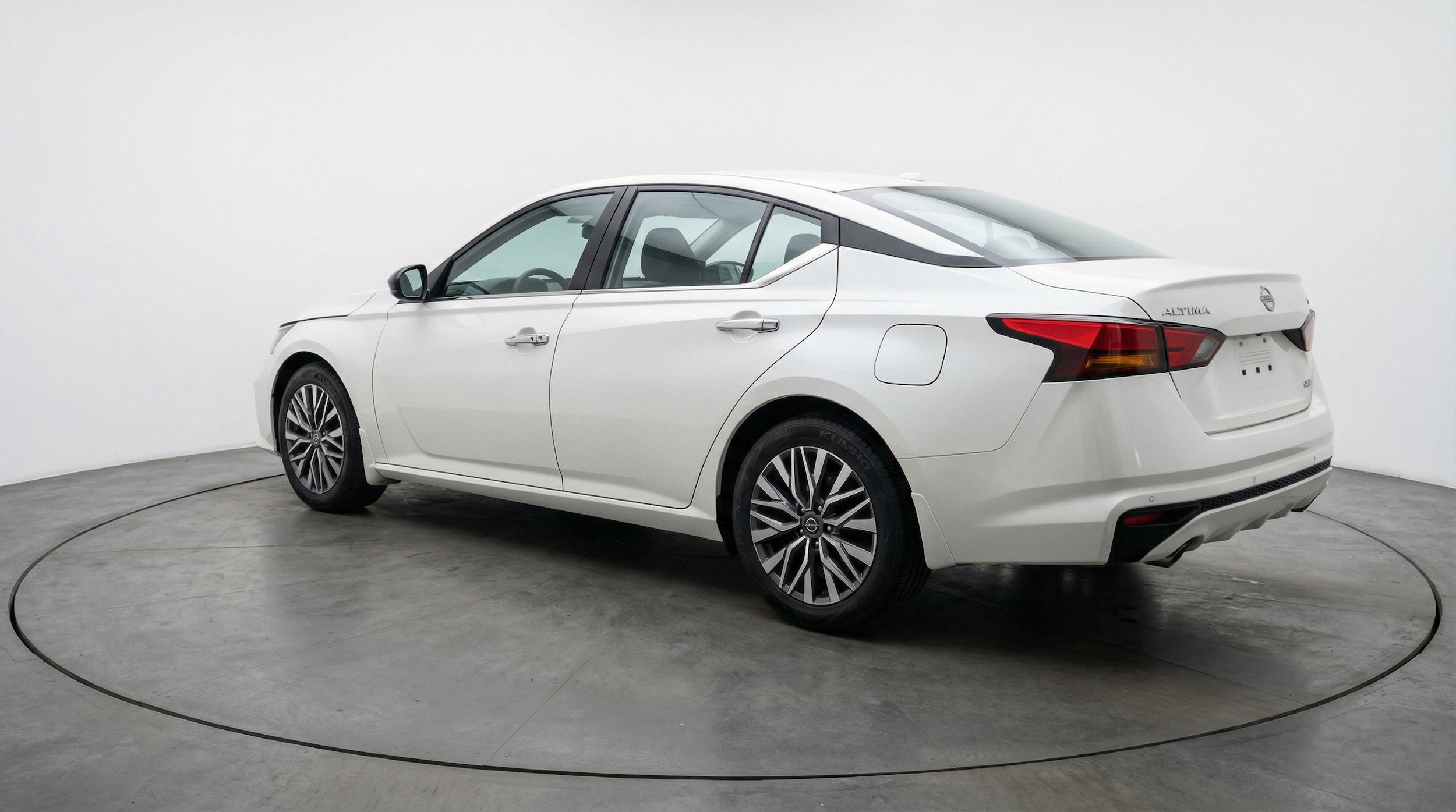 Thumbnail: 2025 Nissan Altima - 6