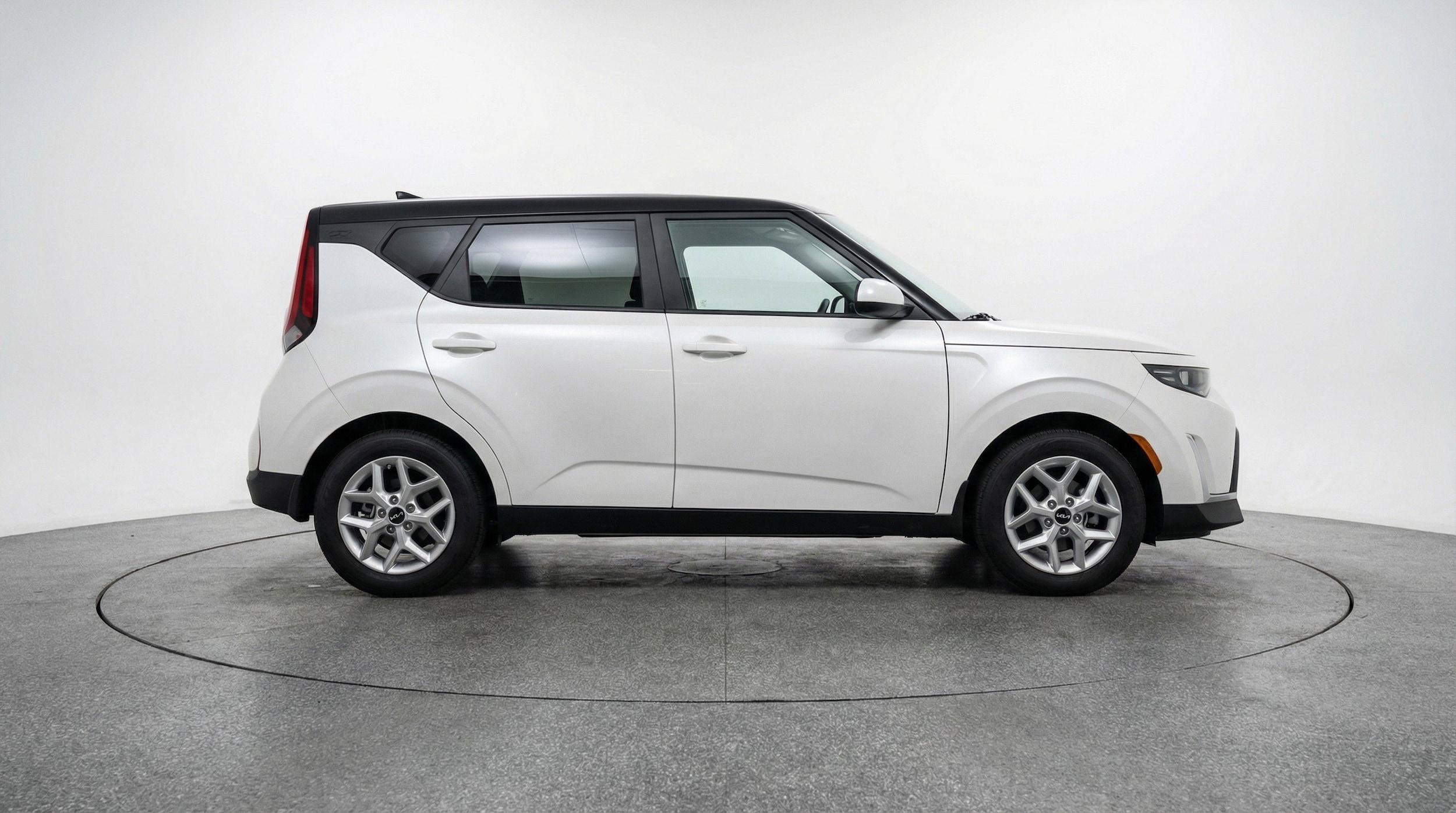 Thumbnail: 2025 Kia Soul - 11