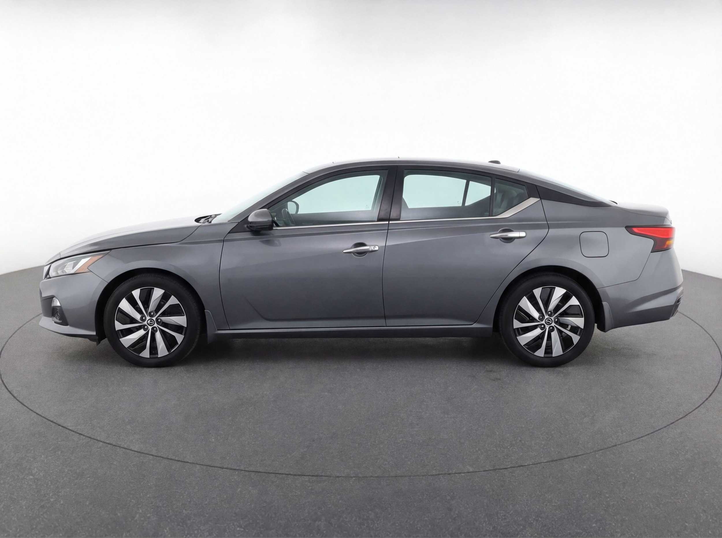 Thumbnail: 2023 Nissan Altima - 5
