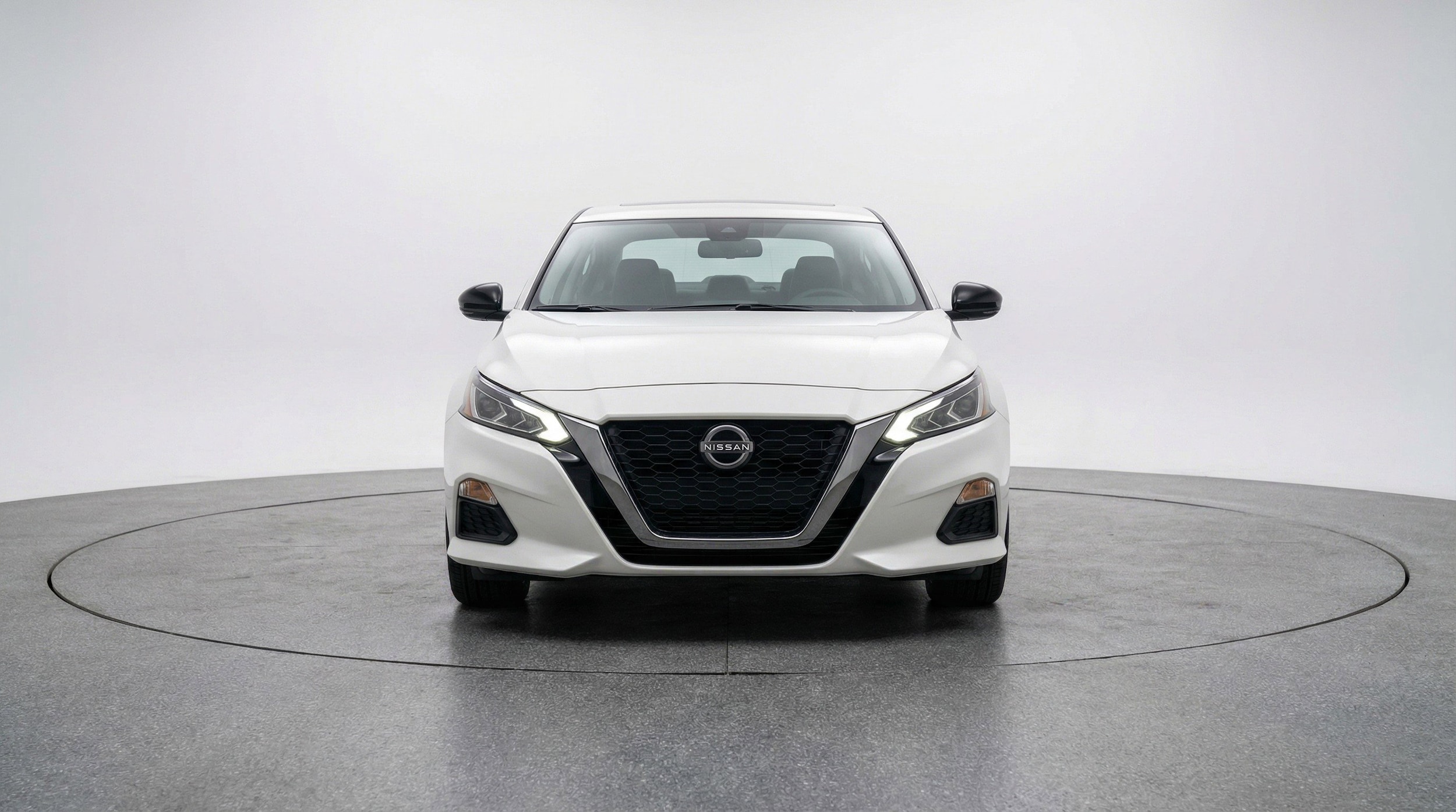 Thumbnail: 2025 Nissan Altima - 2