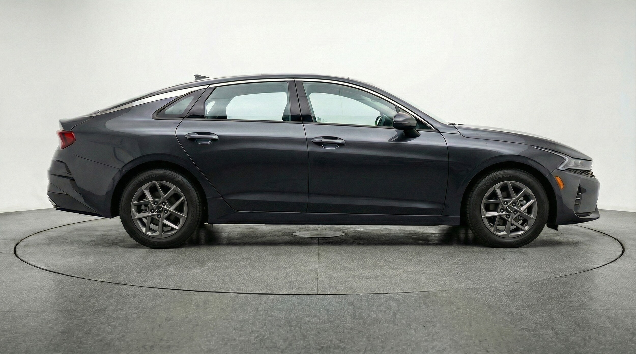 Thumbnail: 2025 Kia K5 - 8