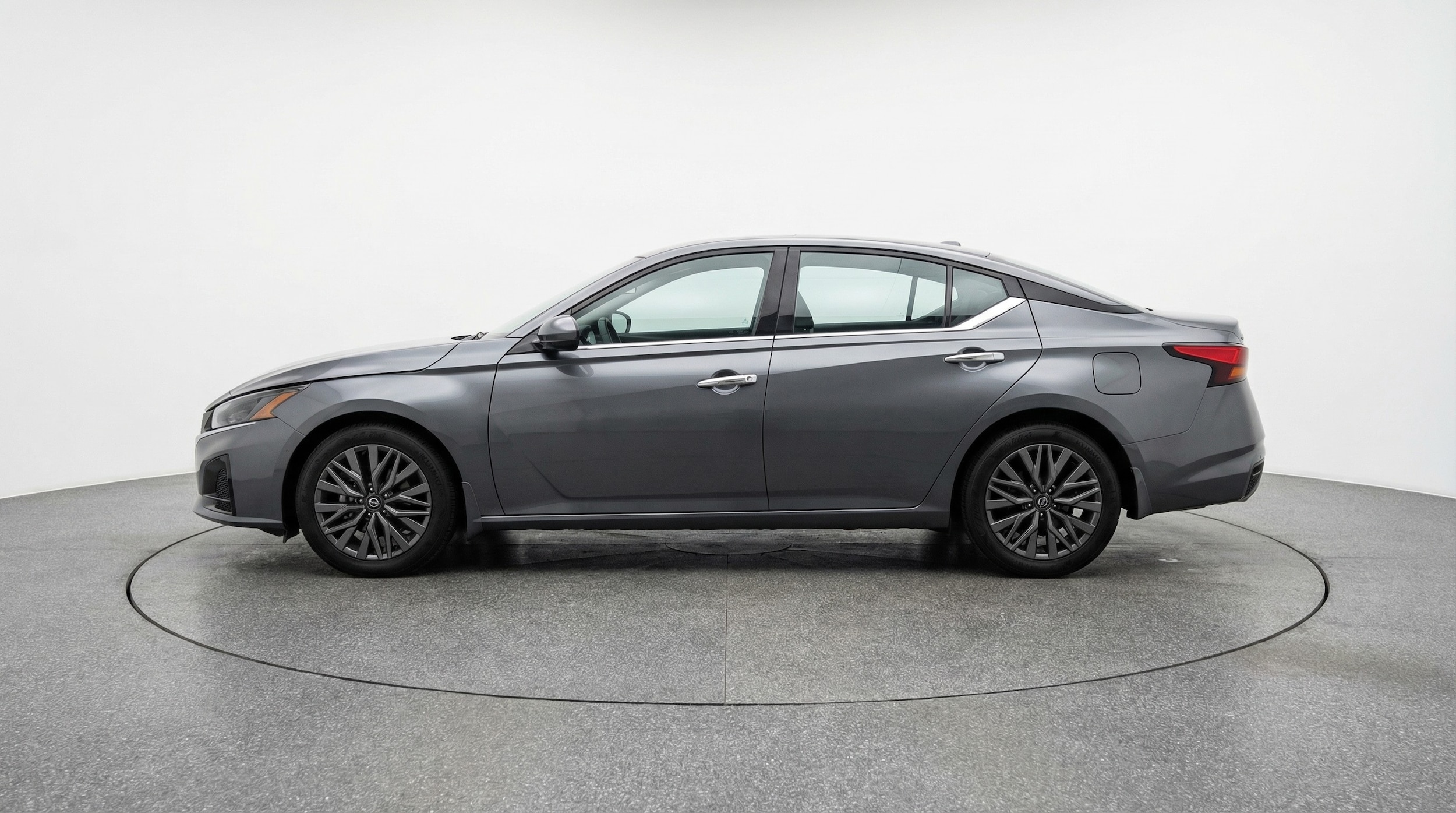 Thumbnail: 2025 Nissan Altima - 4