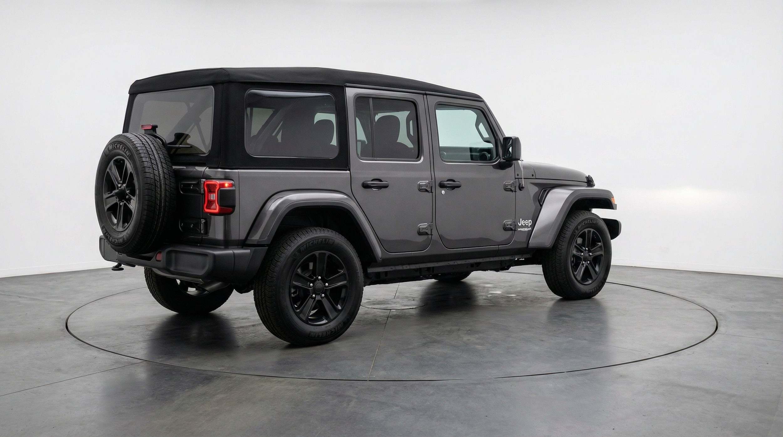 2023 Jeep Wrangler 4-Door Sport - Photo 9