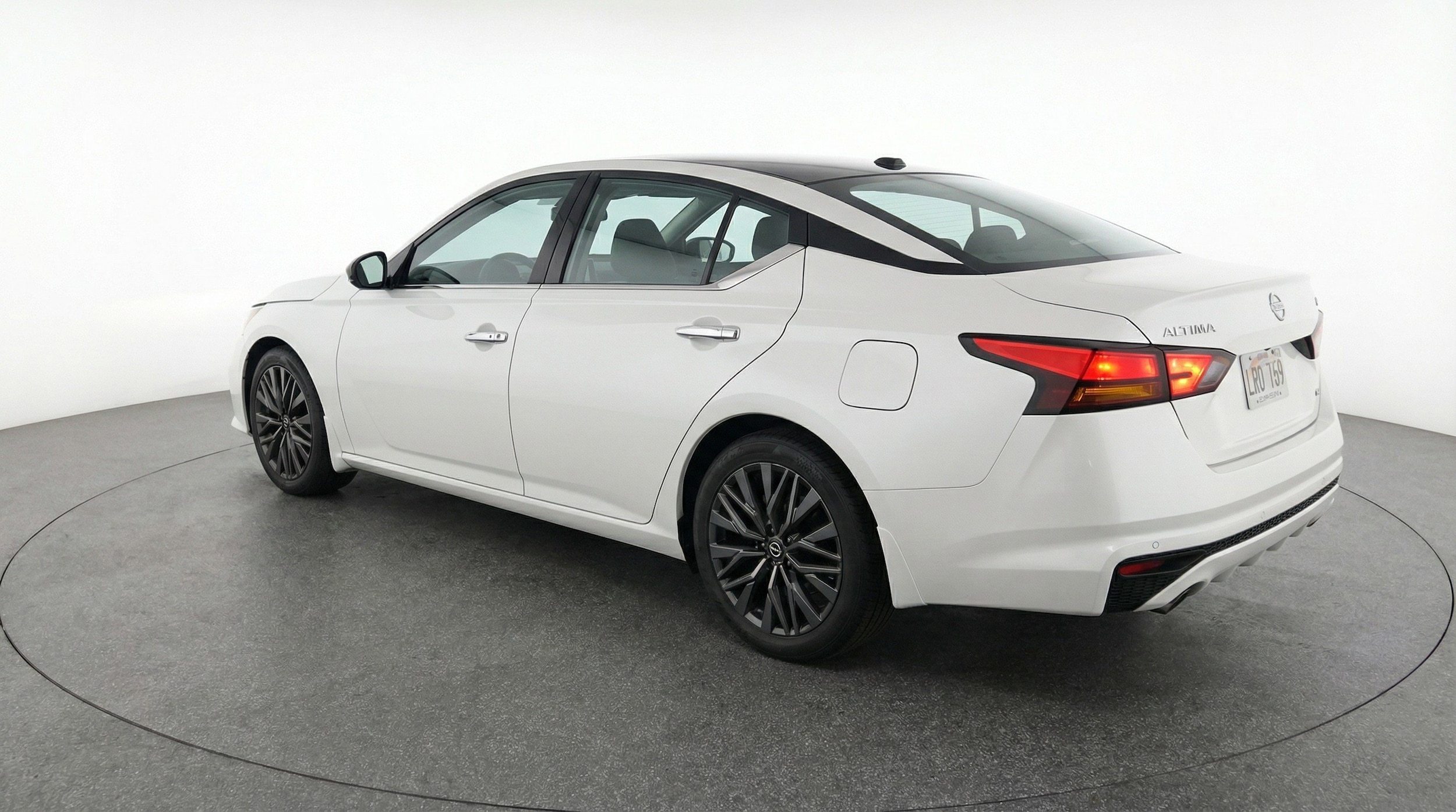 Thumbnail: 2025 Nissan Altima - 6