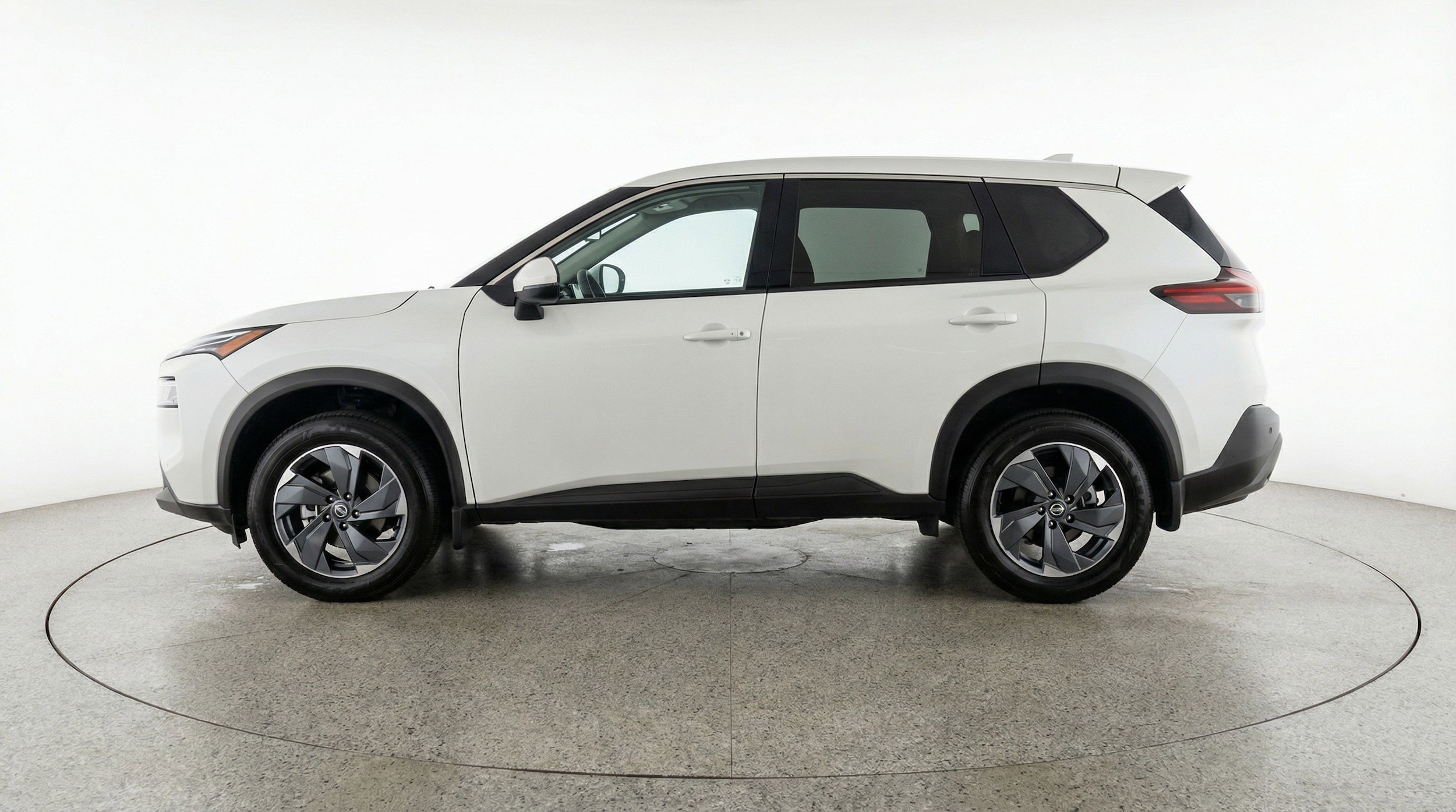 Thumbnail: 2025 Nissan Rogue - 5