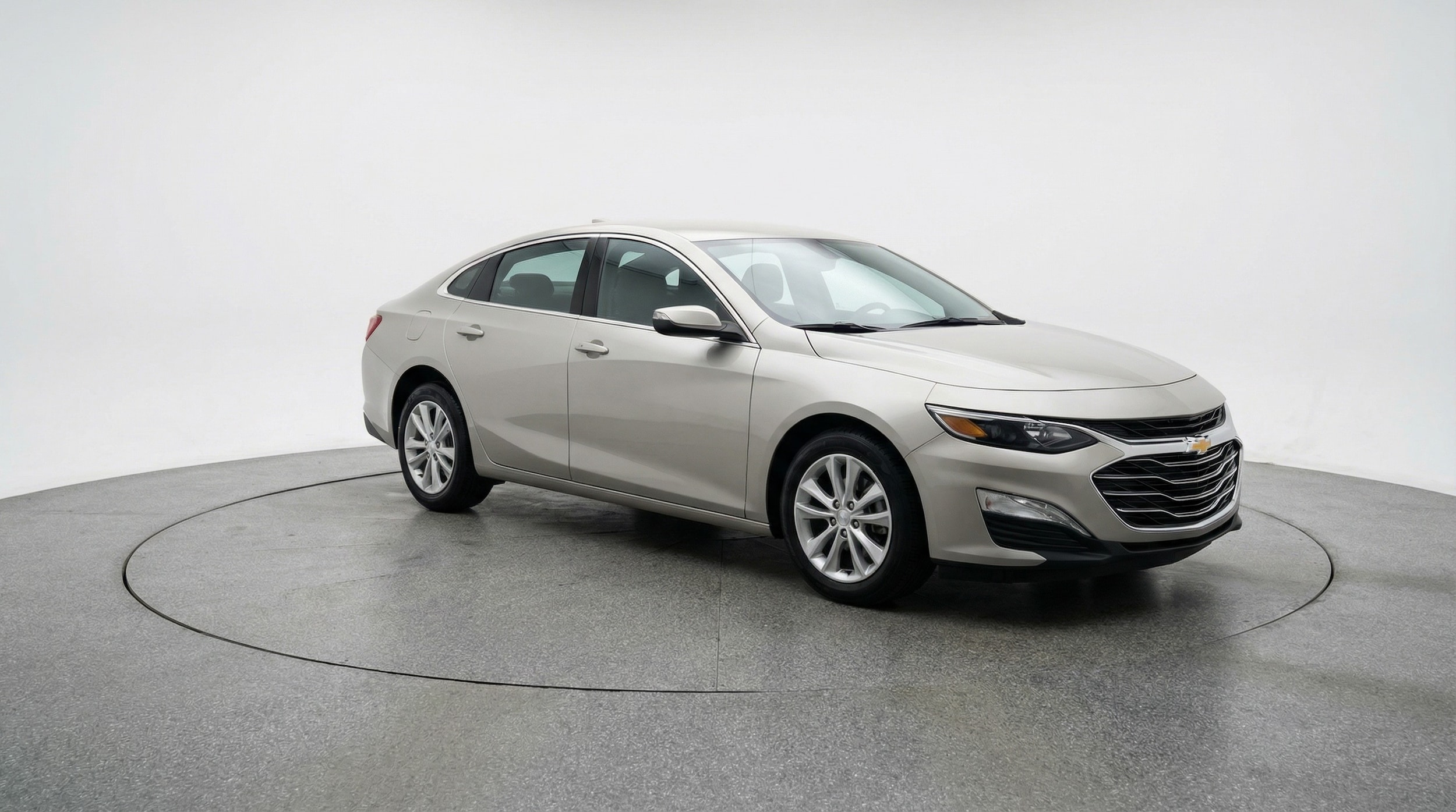 Thumbnail: 2024 Chevrolet Malibu - 1