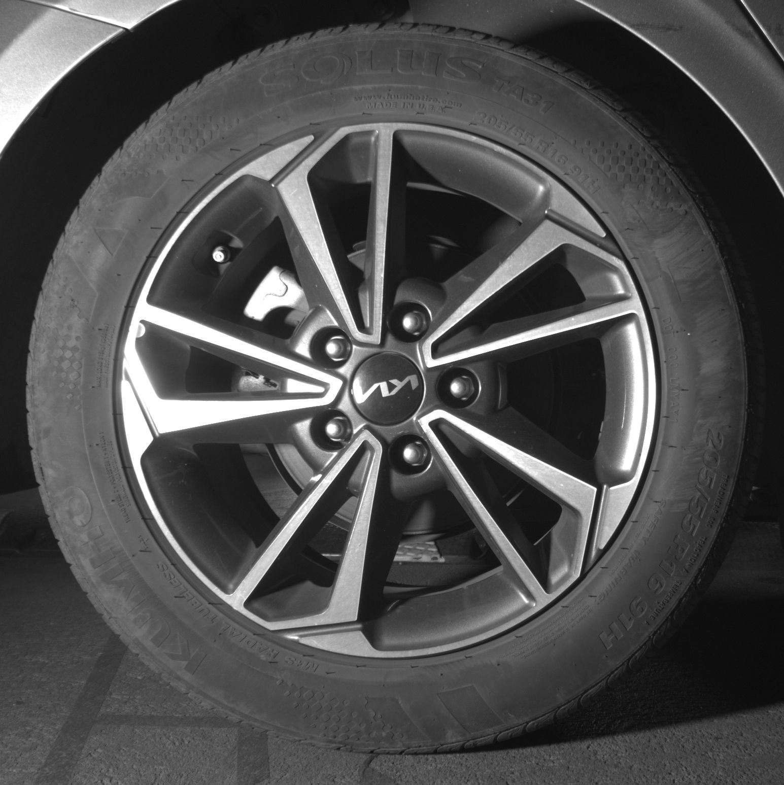 Thumbnail: 2024 Kia Forte - 17