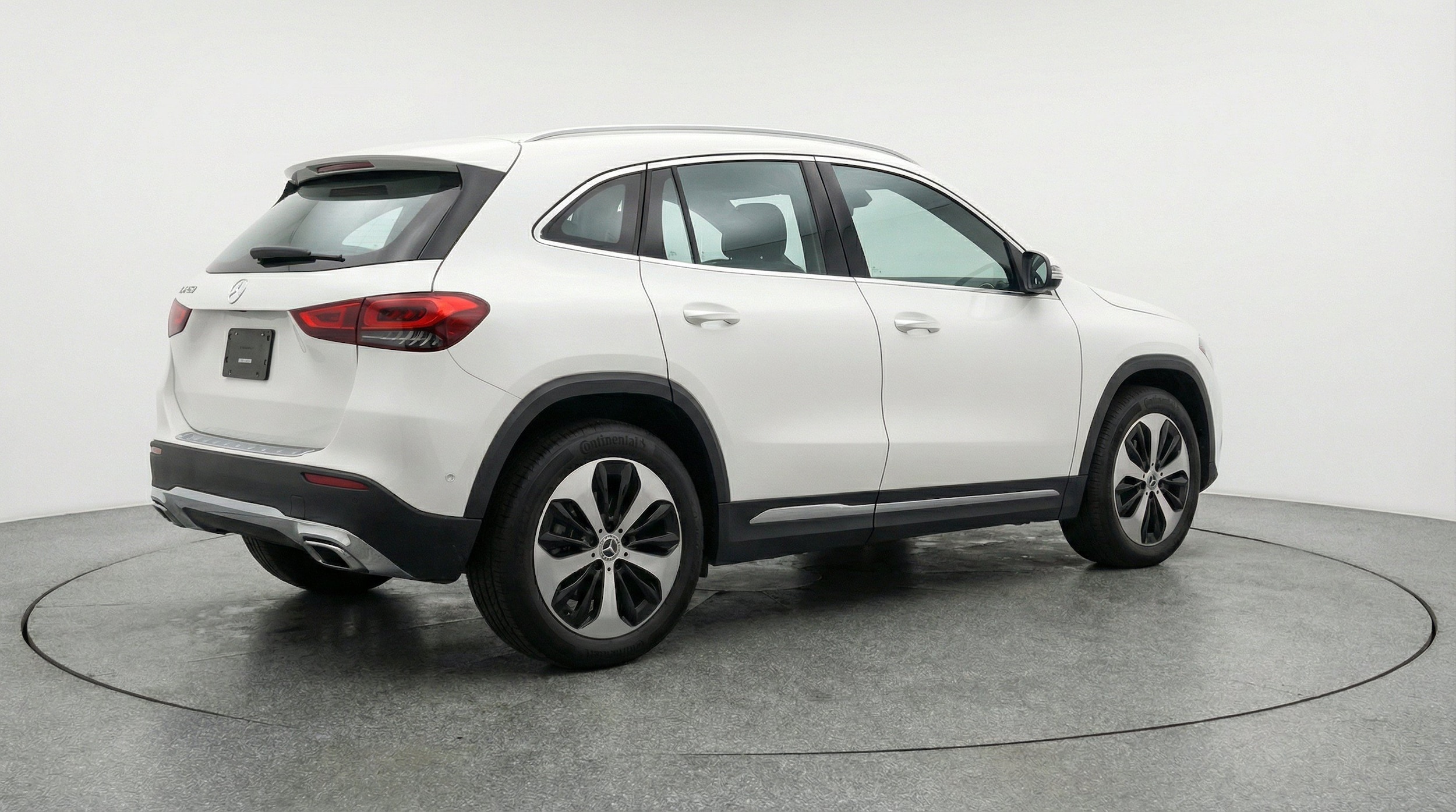 Thumbnail: 2025 Mercedes-Benz GLA - 9