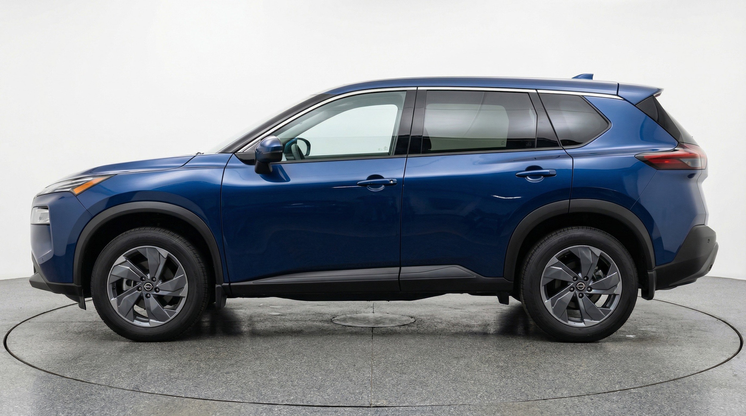 Thumbnail: 2025 Nissan Rogue - 5