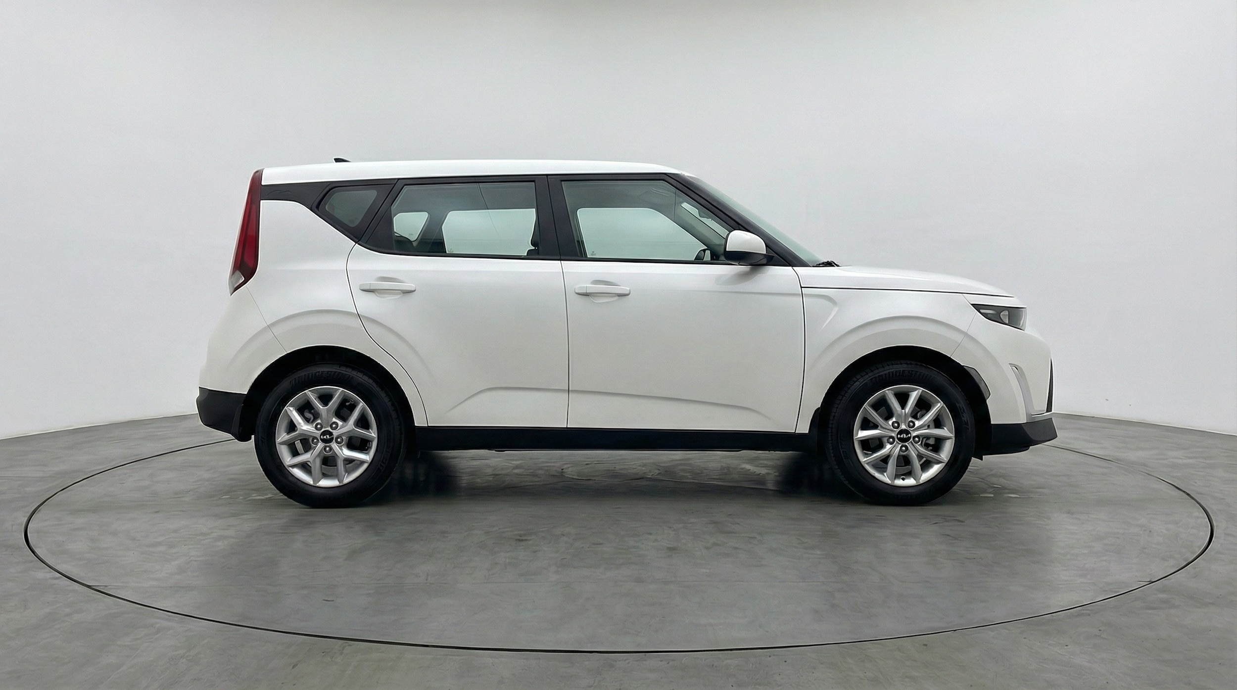 Thumbnail: 2025 Kia Soul - 8