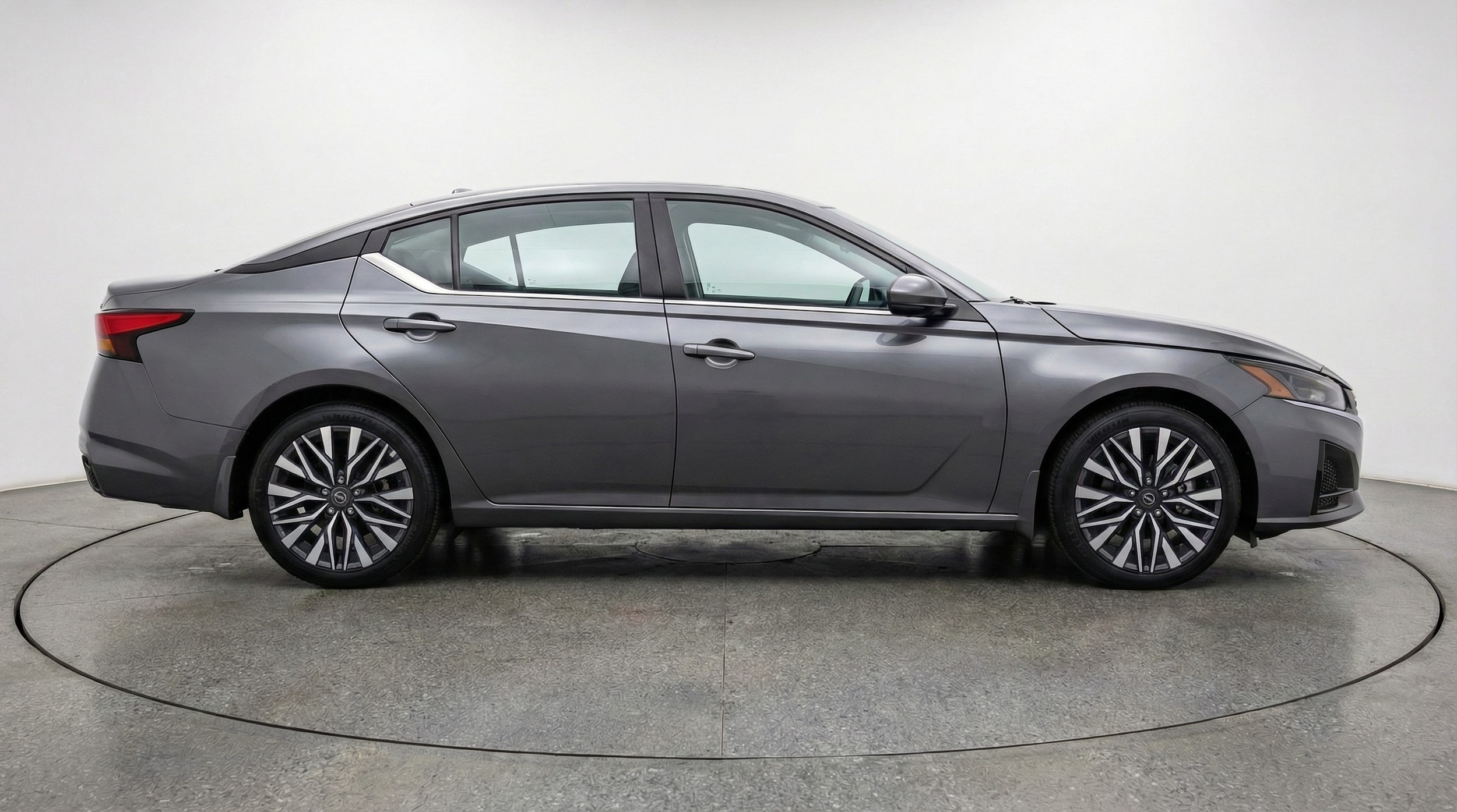 Thumbnail: 2025 Nissan Altima - 8