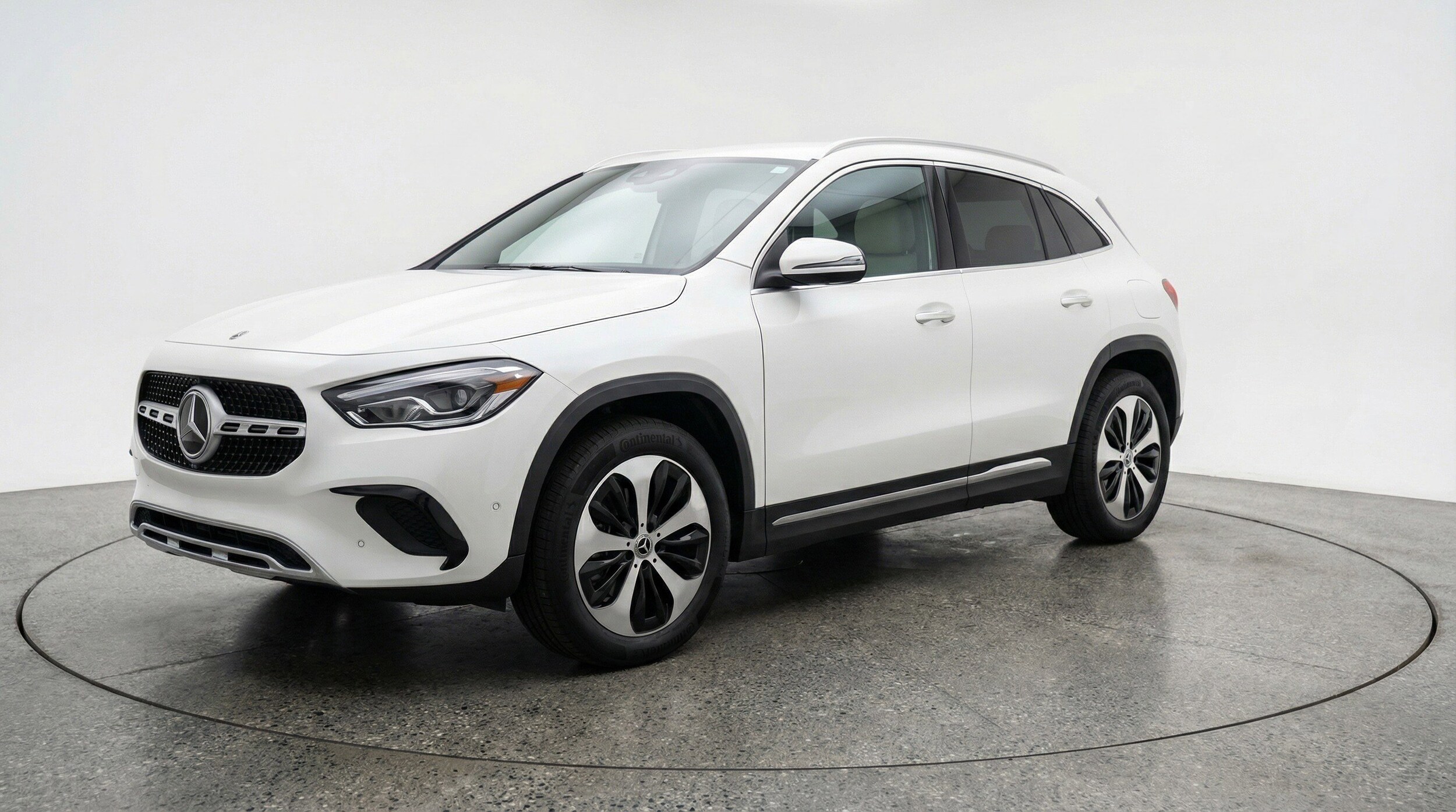 Thumbnail: 2025 Mercedes-Benz GLA - 3