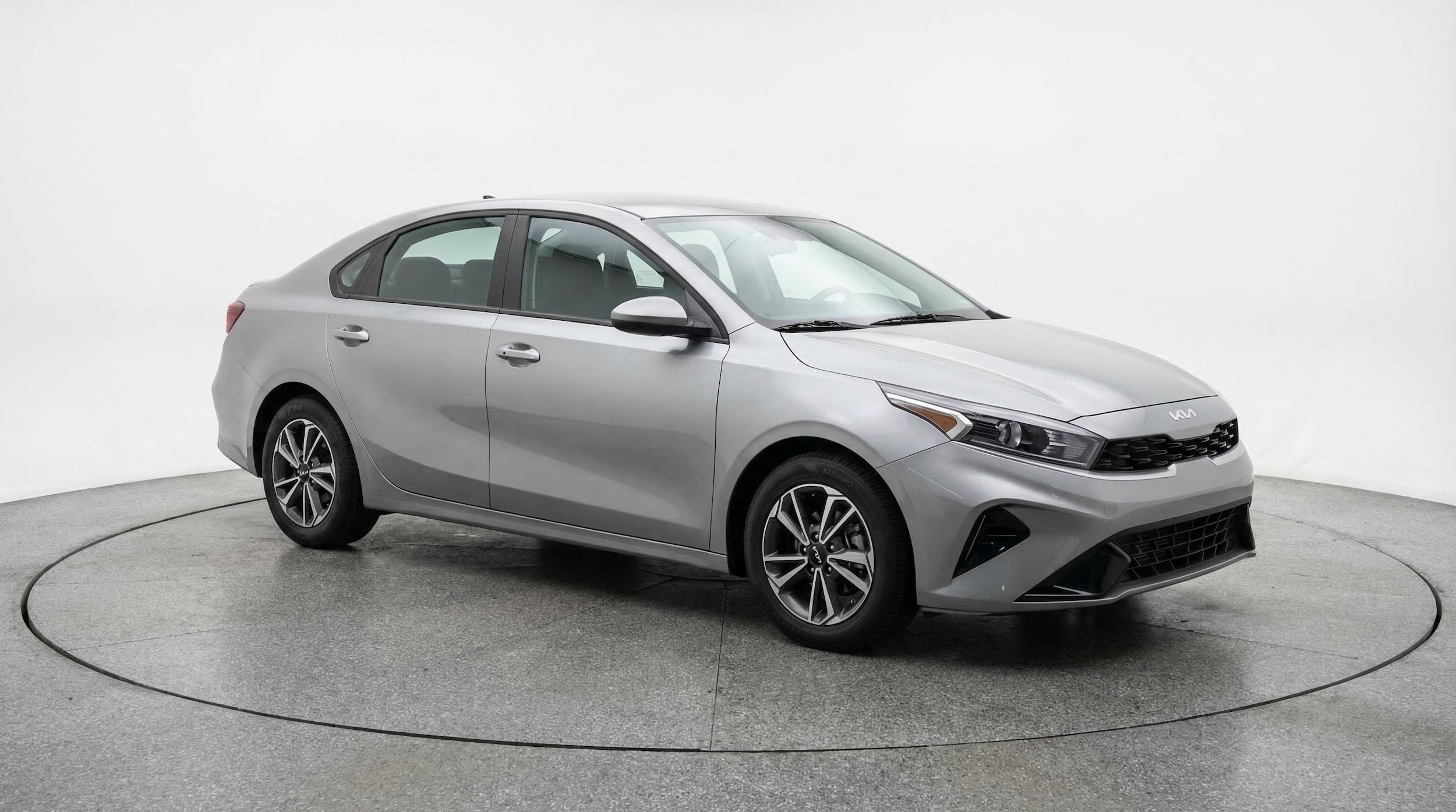 Thumbnail: 2024 Kia Forte - 1