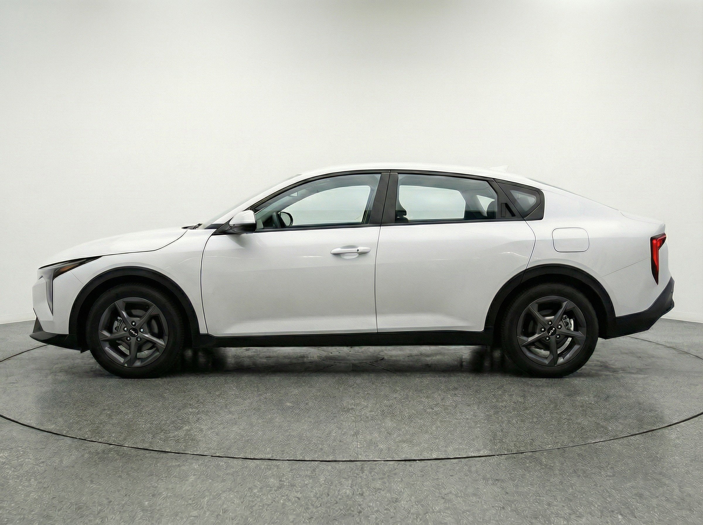 Thumbnail: 2025 Kia K4 - 5