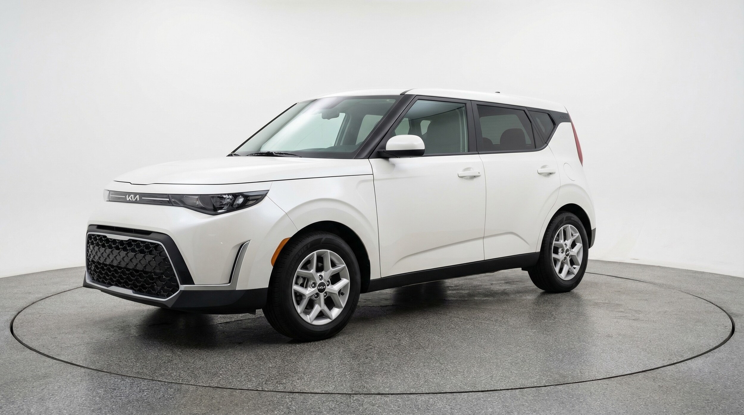 Thumbnail: 2025 Kia Soul - 3