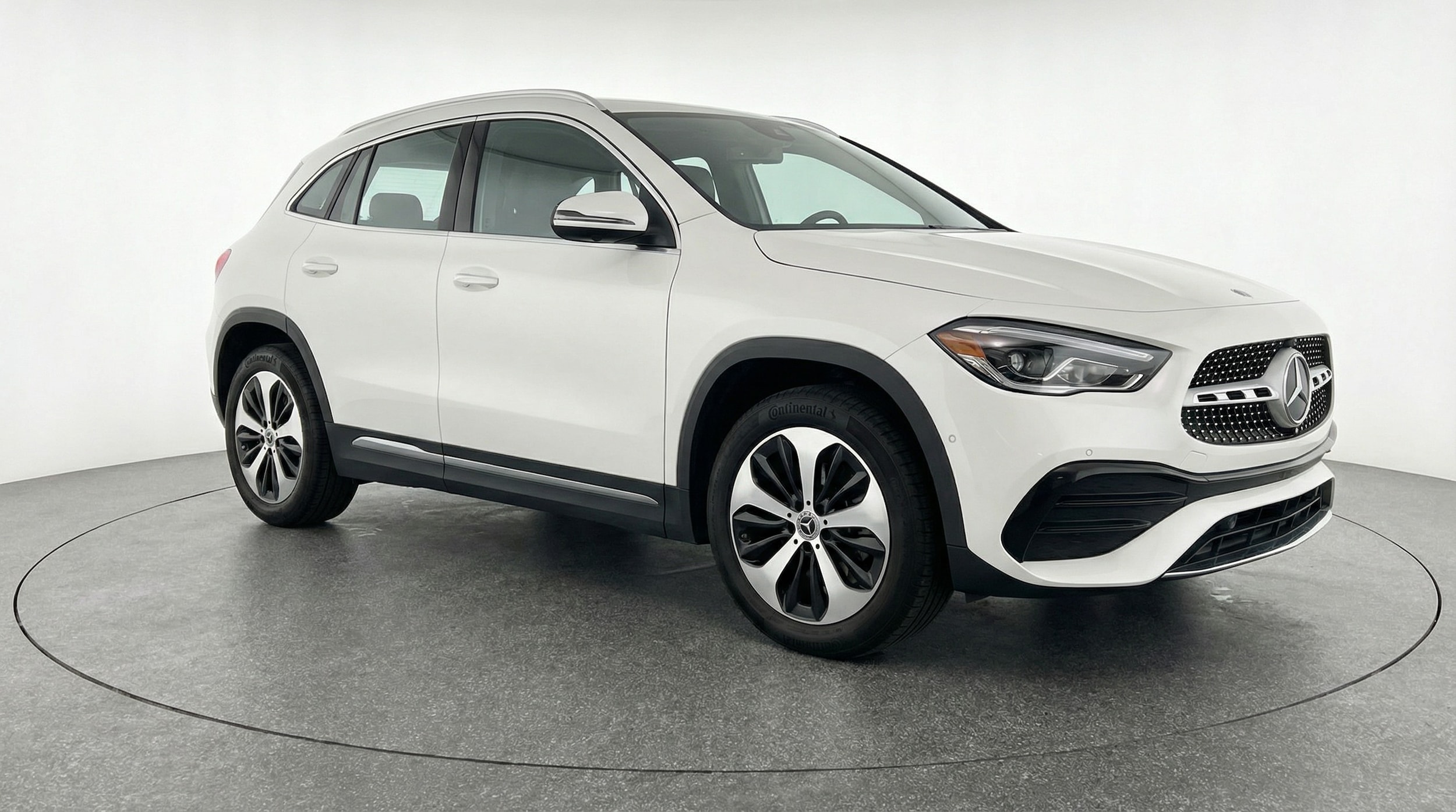 Thumbnail: 2025 Mercedes-Benz GLA - 1