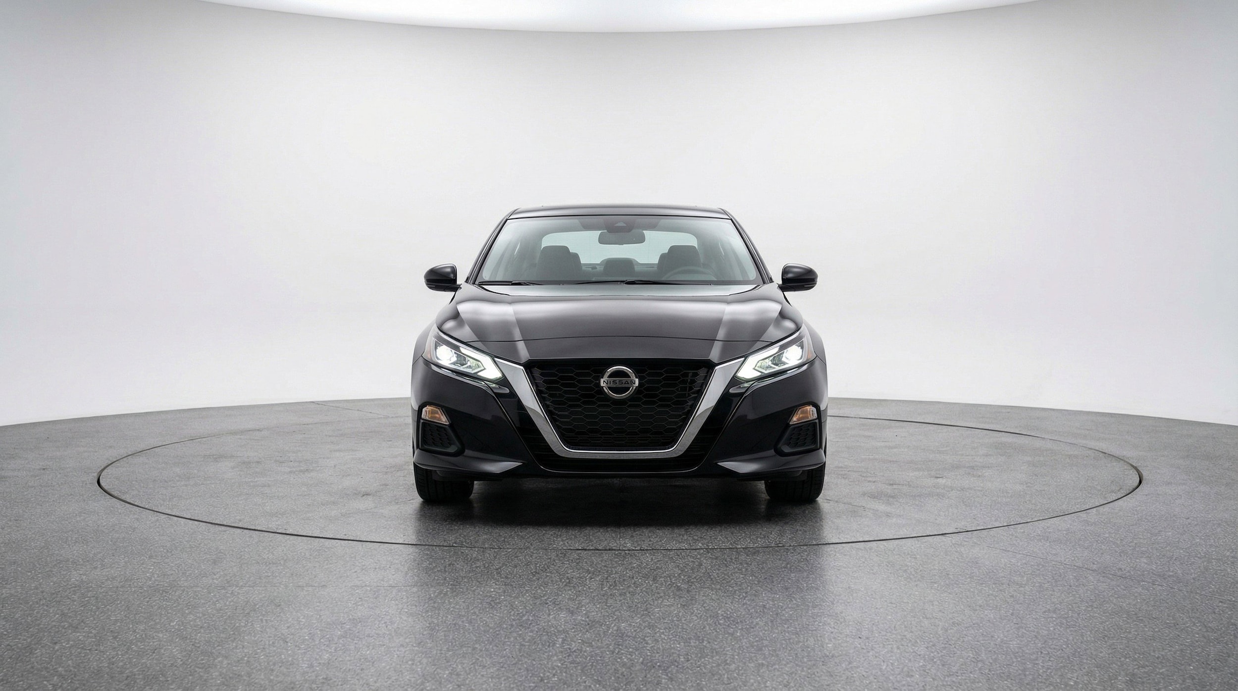 Thumbnail: 2025 Nissan Altima - 2