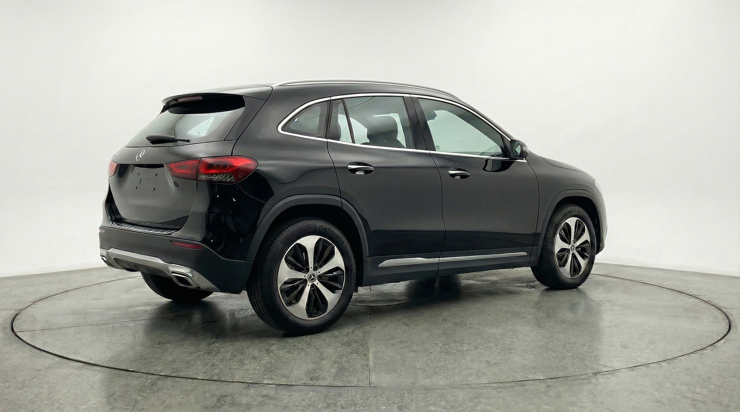Thumbnail: 2025 Mercedes-Benz GLA - 9