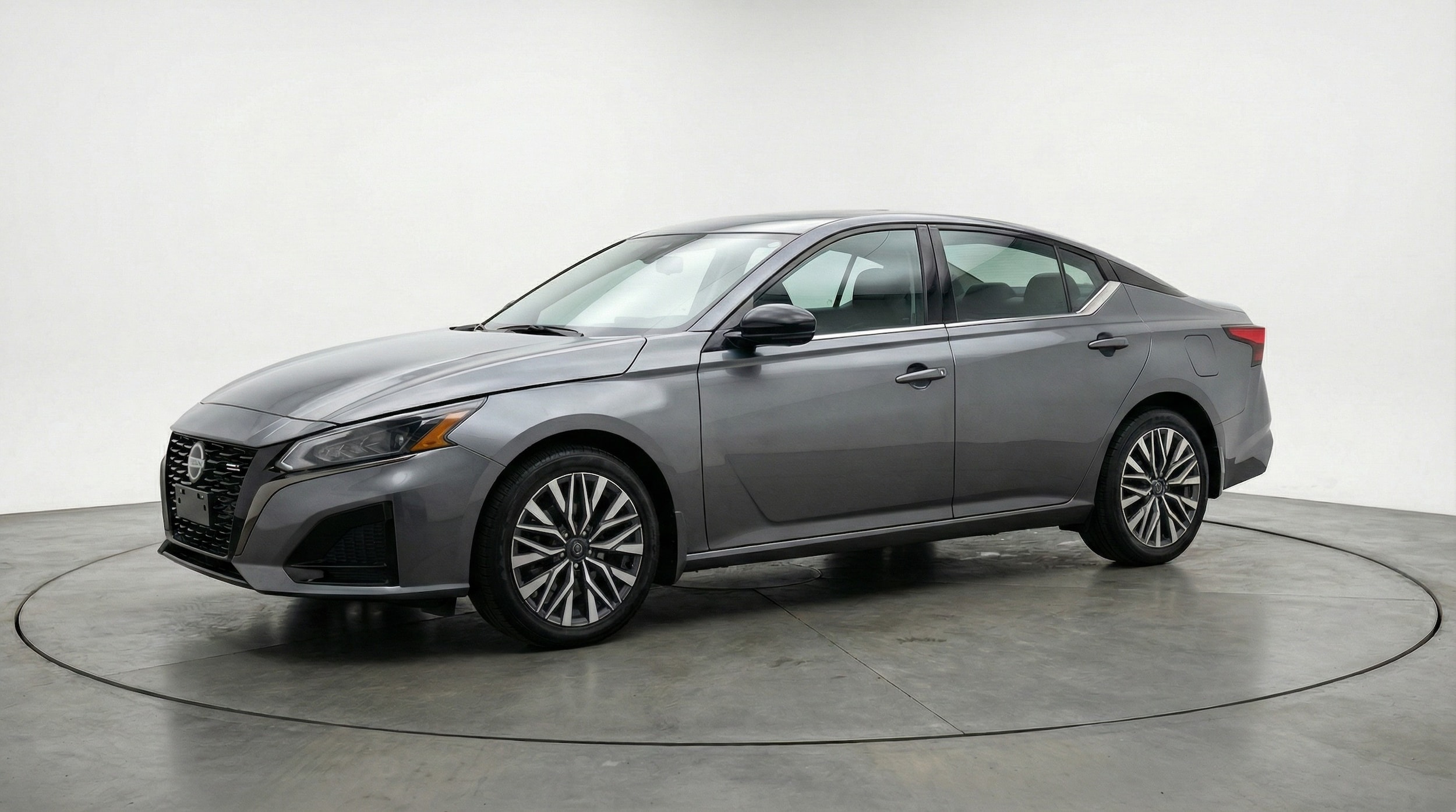 Thumbnail: 2025 Nissan Altima - 3