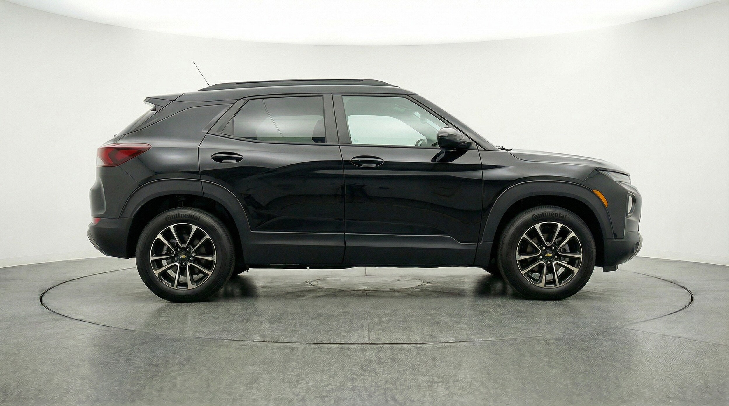 Thumbnail: 2025 Chevrolet TrailBlazer - 11