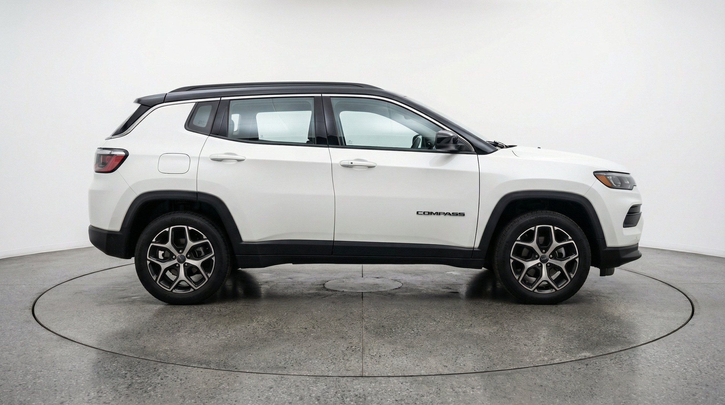 Thumbnail: 2025 Jeep Compass - 11