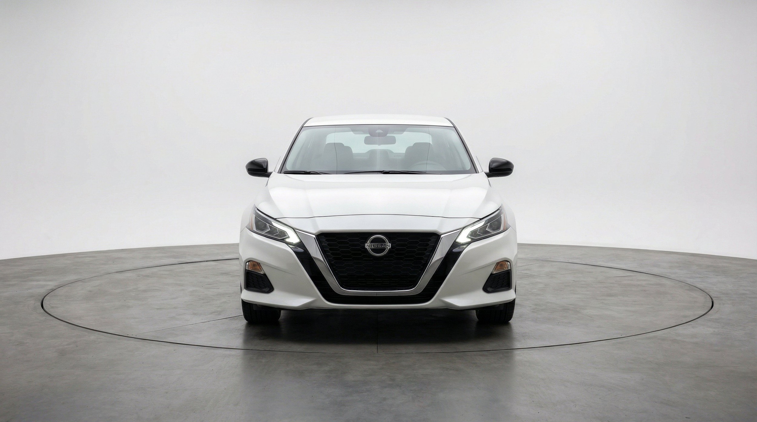 Thumbnail: 2025 Nissan Altima - 2