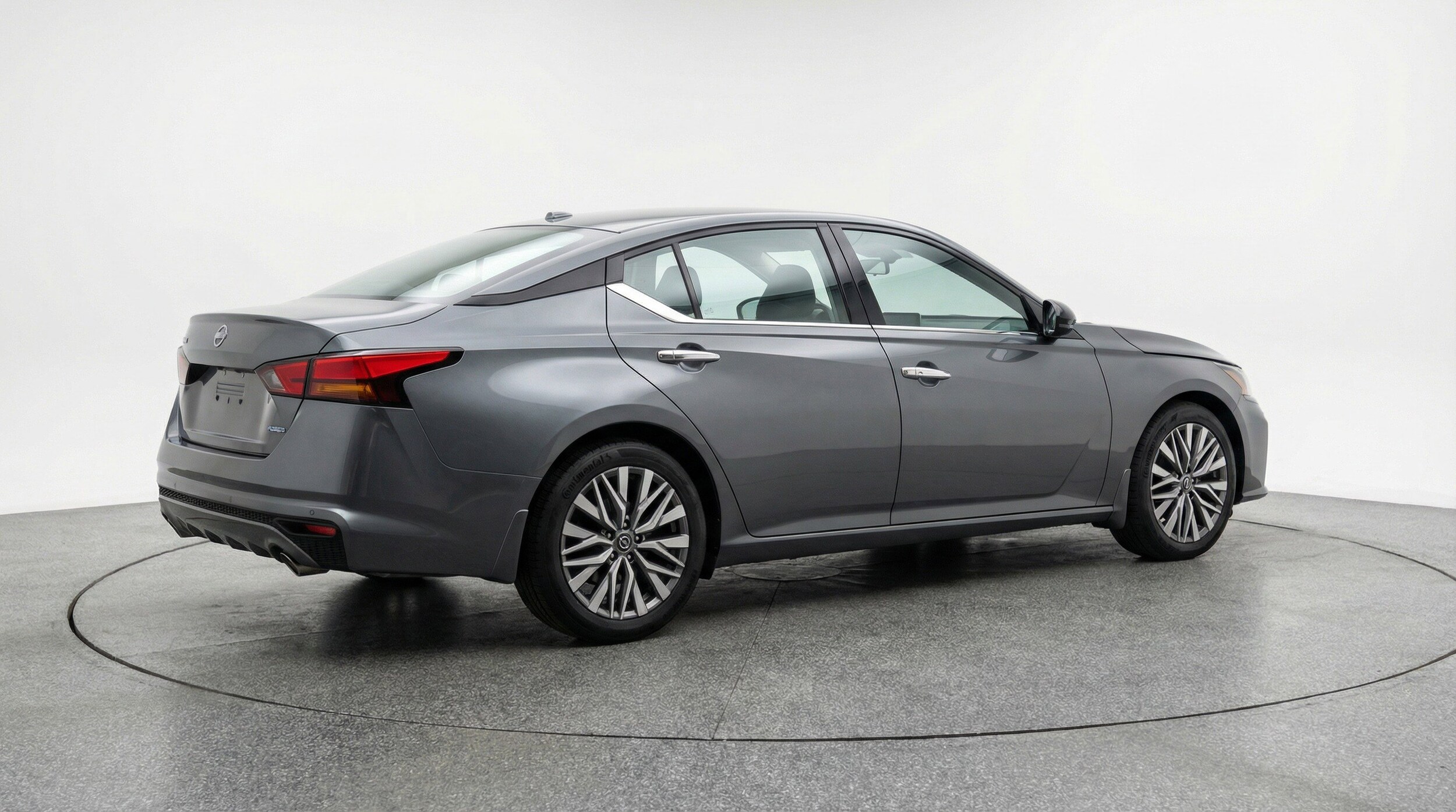 Thumbnail: 2025 Nissan Altima - 9