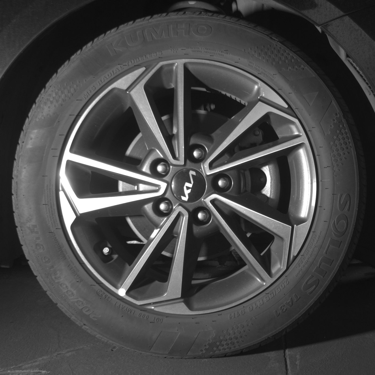 Thumbnail: 2024 Kia Forte - 15