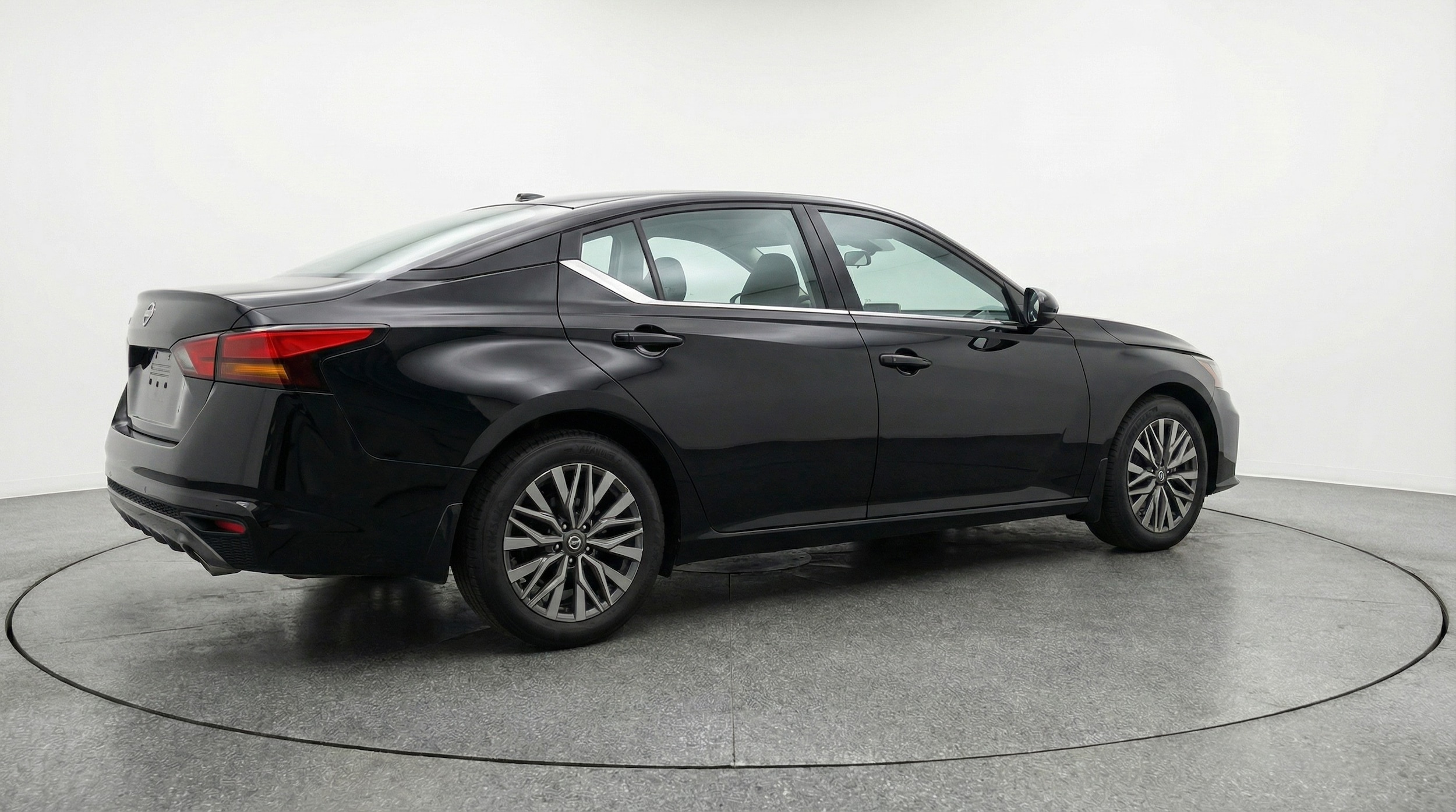 Thumbnail: 2025 Nissan Altima - 7