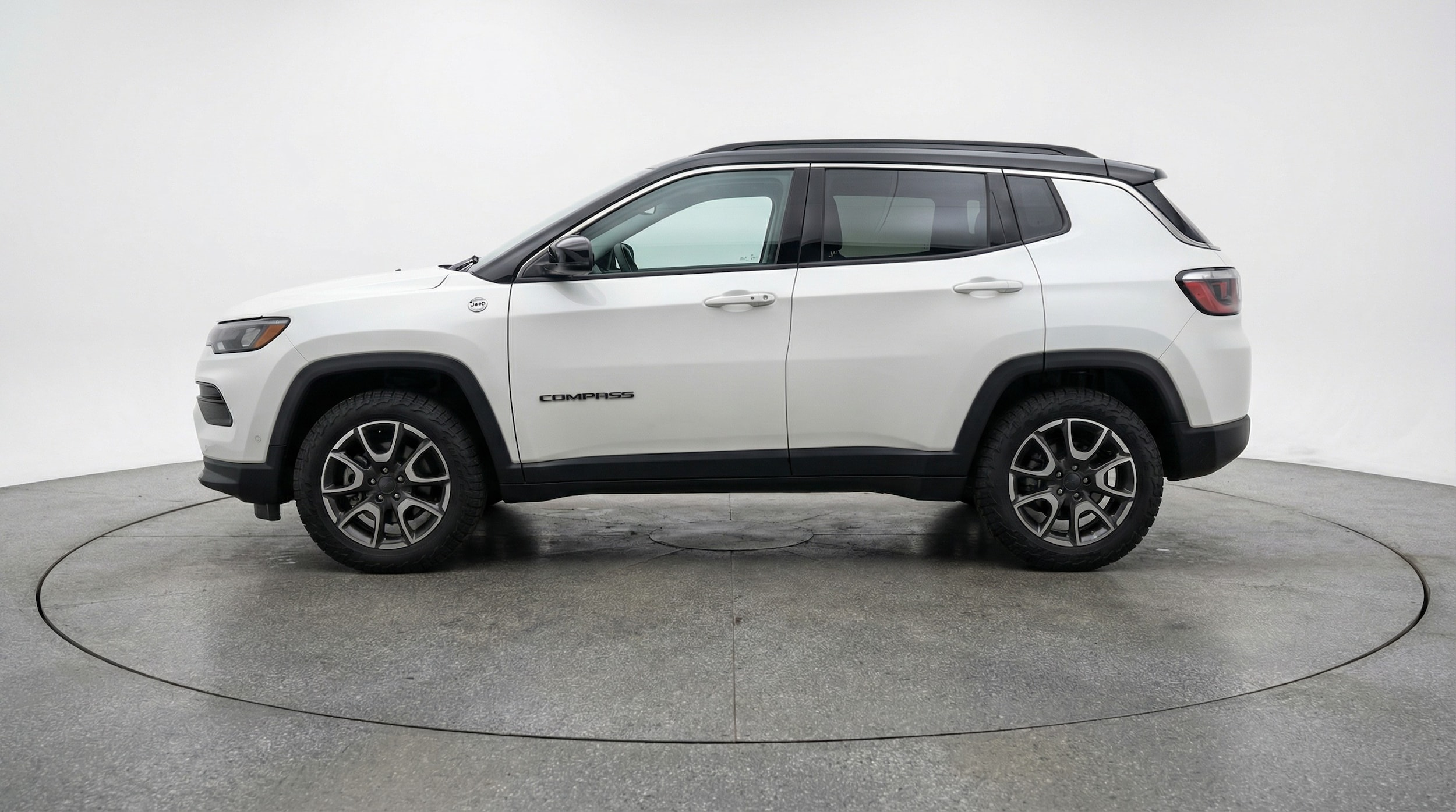 Thumbnail: 2025 Jeep Compass - 4
