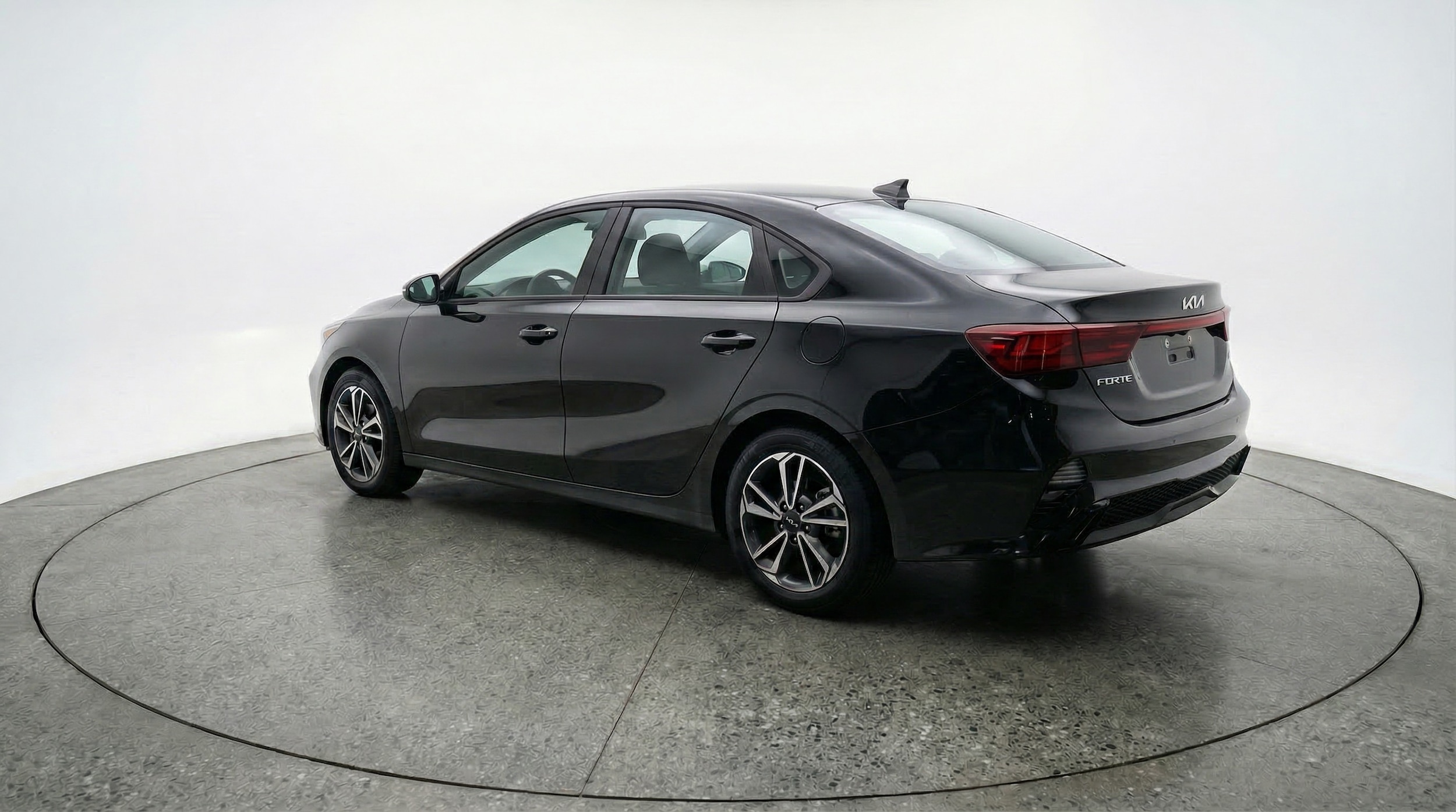 Thumbnail: 2024 Kia Forte - 5