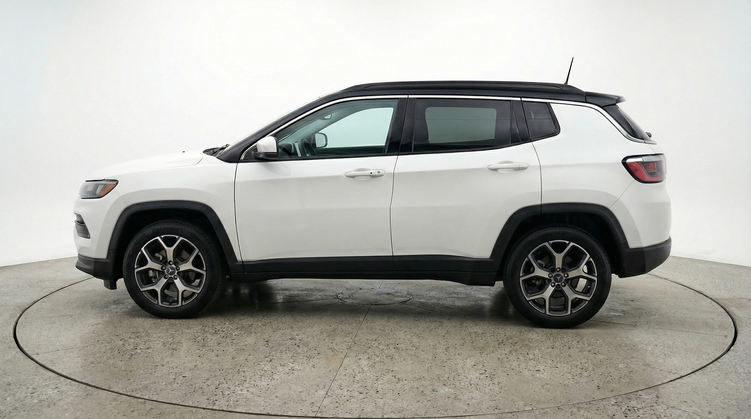 Thumbnail: 2025 Jeep Compass - 4