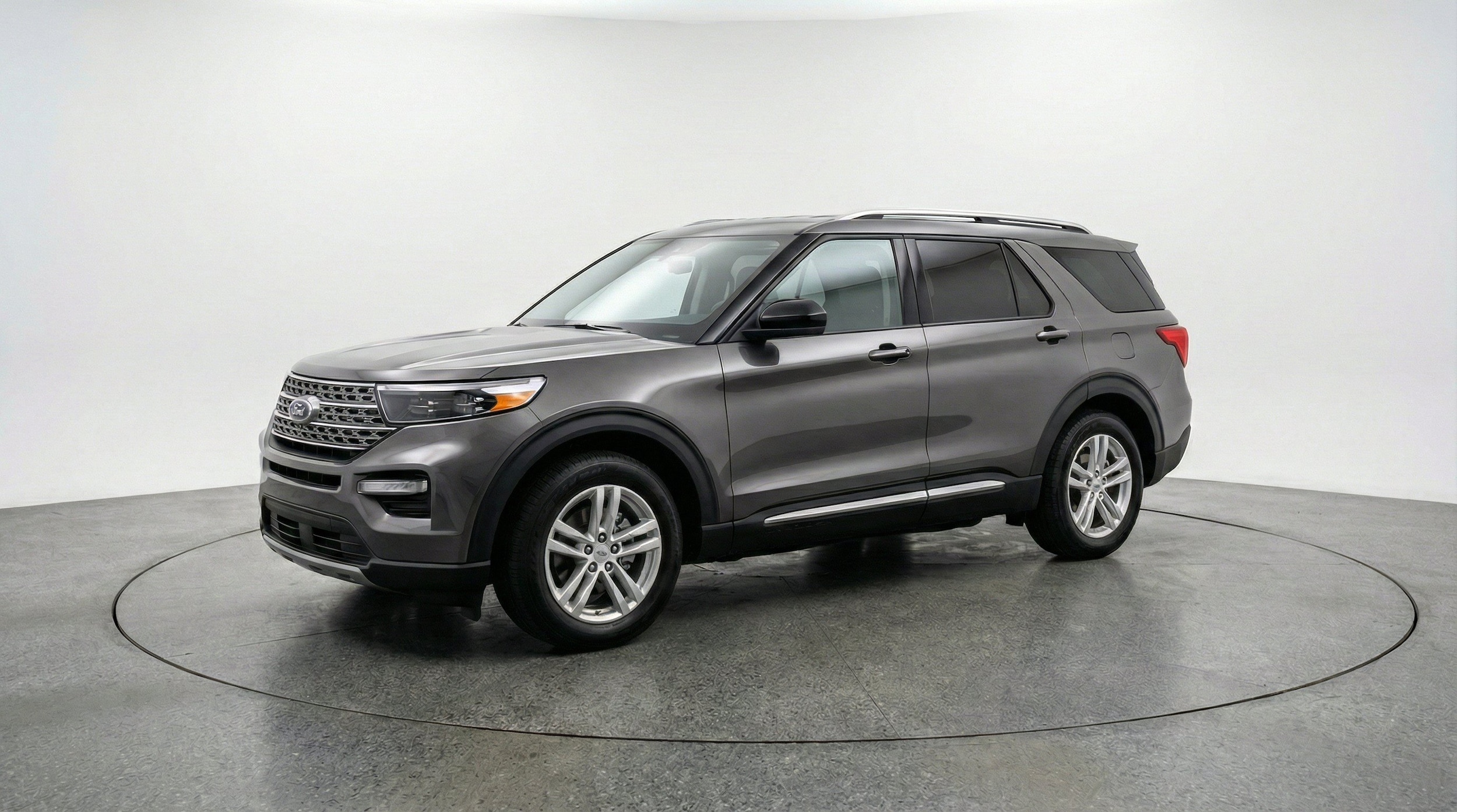 Thumbnail: 2024 Ford Explorer - 3