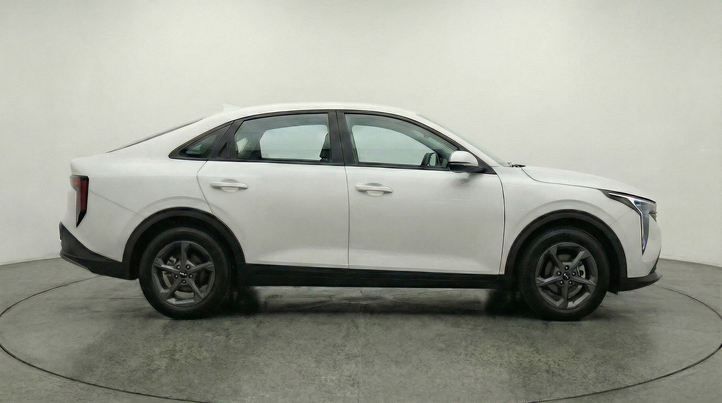 Thumbnail: 2025 Kia K4 - 11