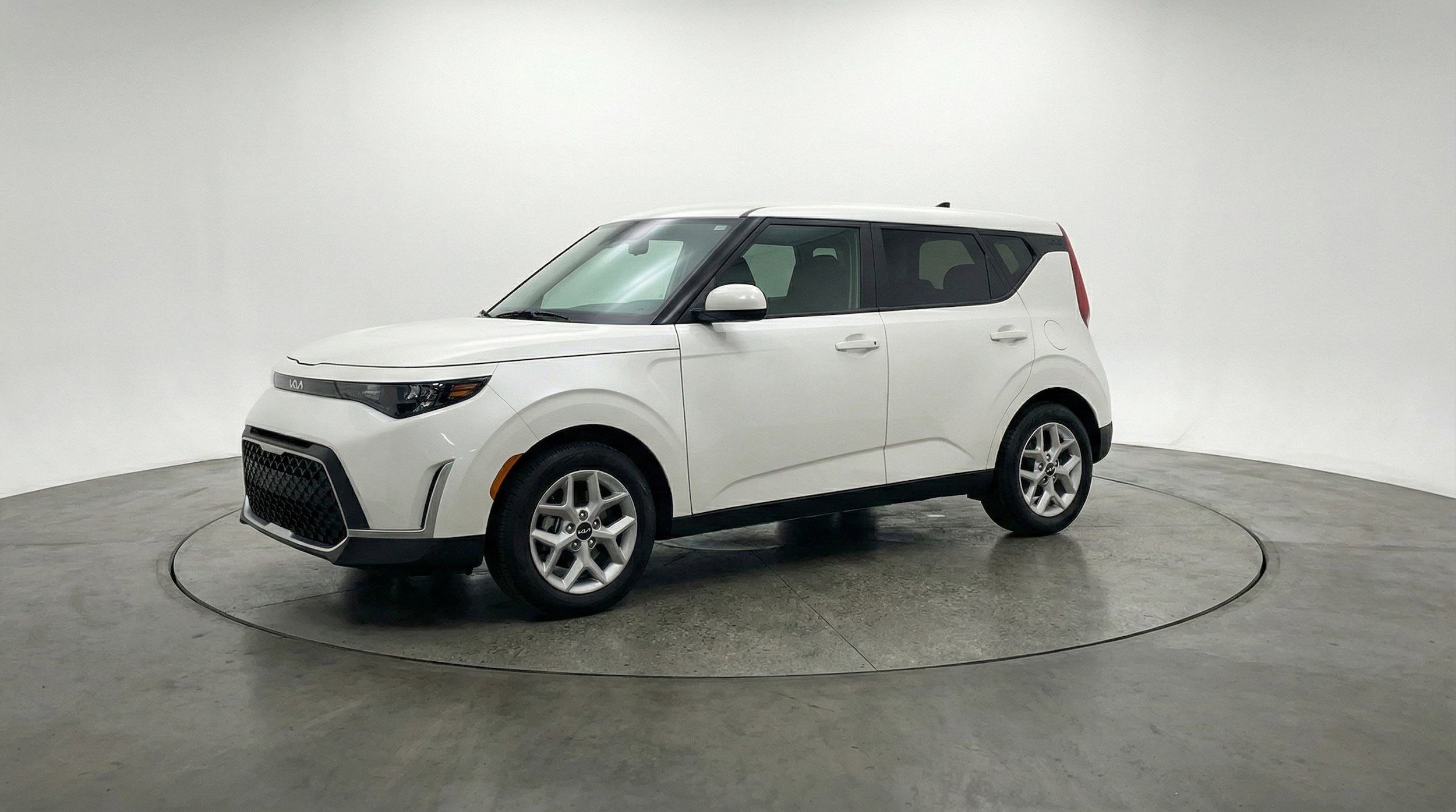 Thumbnail: 2025 Kia Soul - 3