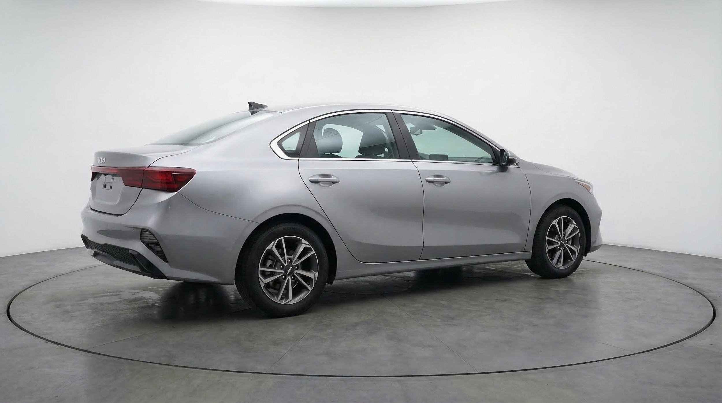 Thumbnail: 2024 Kia Forte - 7