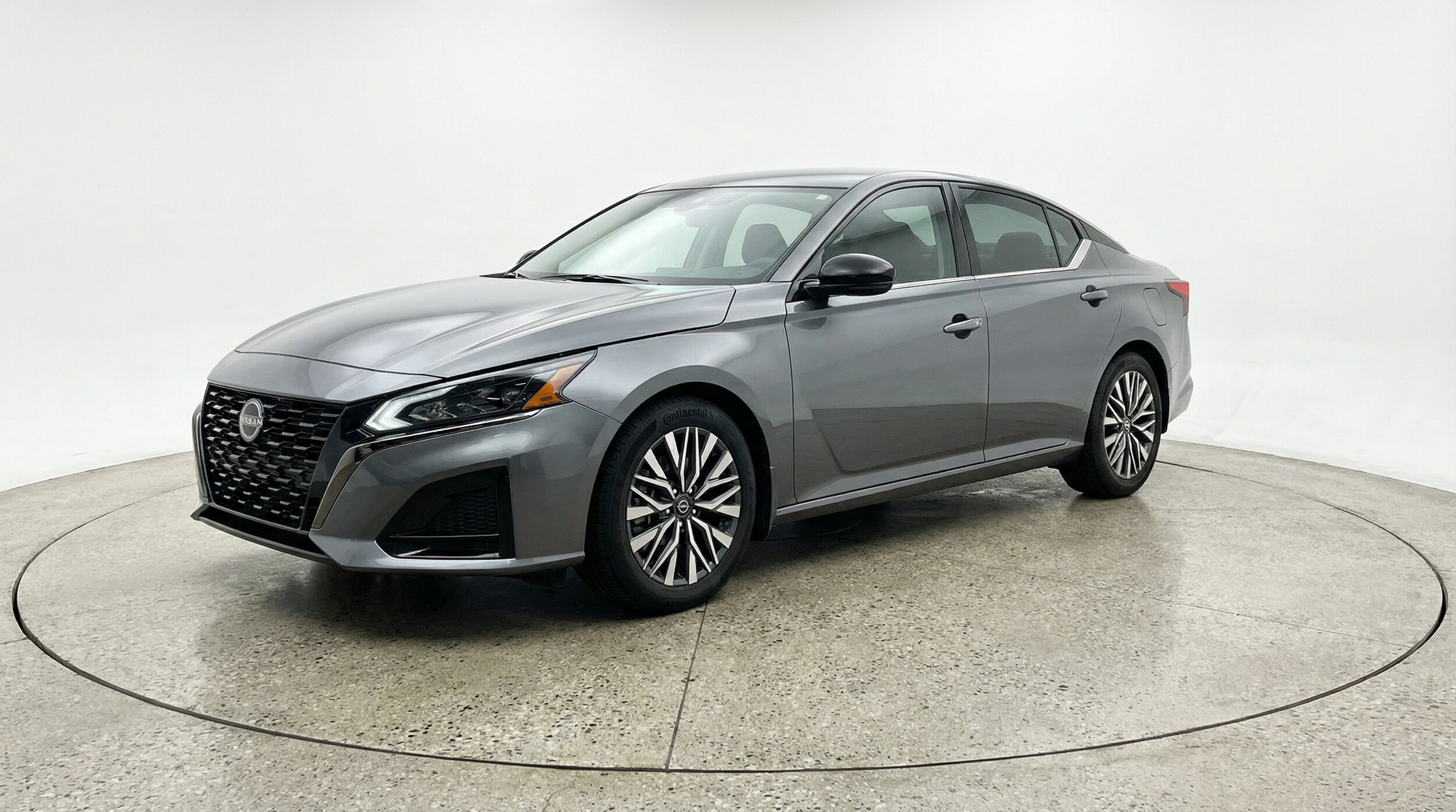 Thumbnail: 2025 Nissan Altima - 3