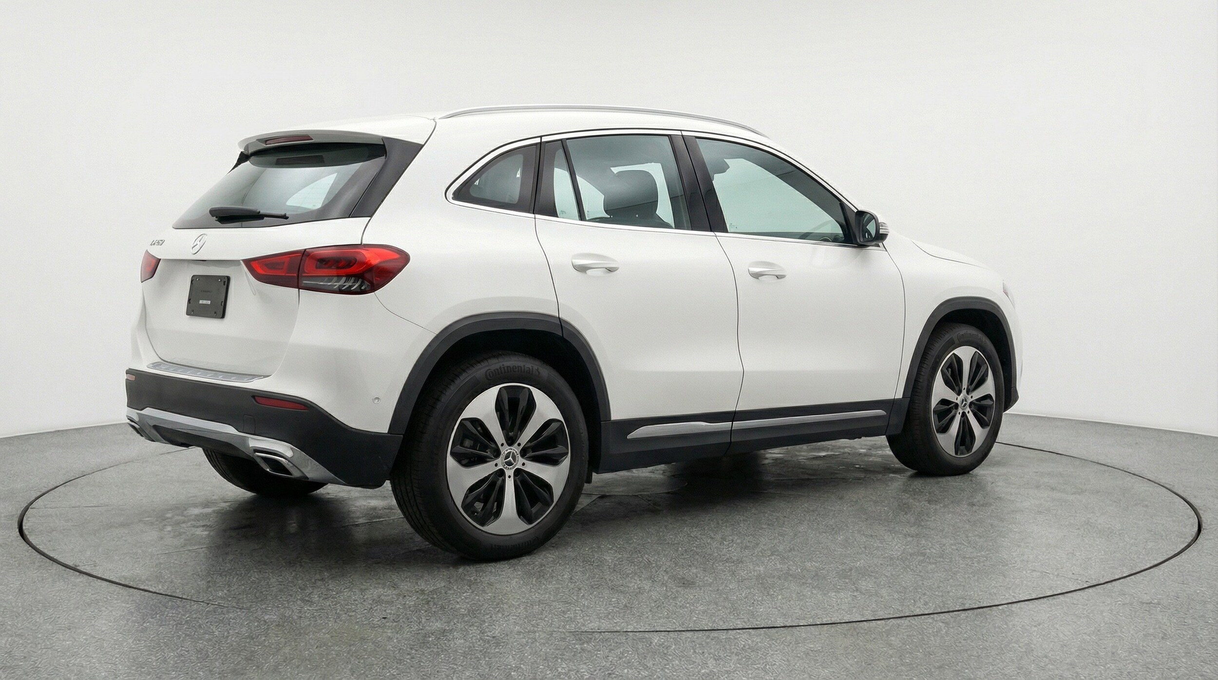 Thumbnail: 2025 Mercedes-Benz GLA - 9