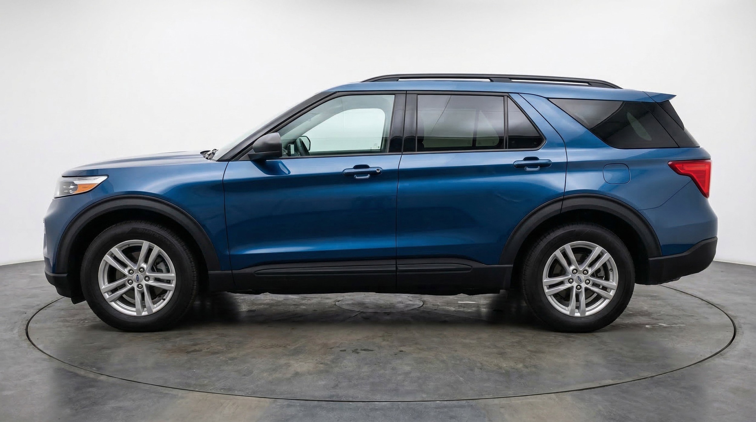 Thumbnail: 2024 Ford Explorer - 5