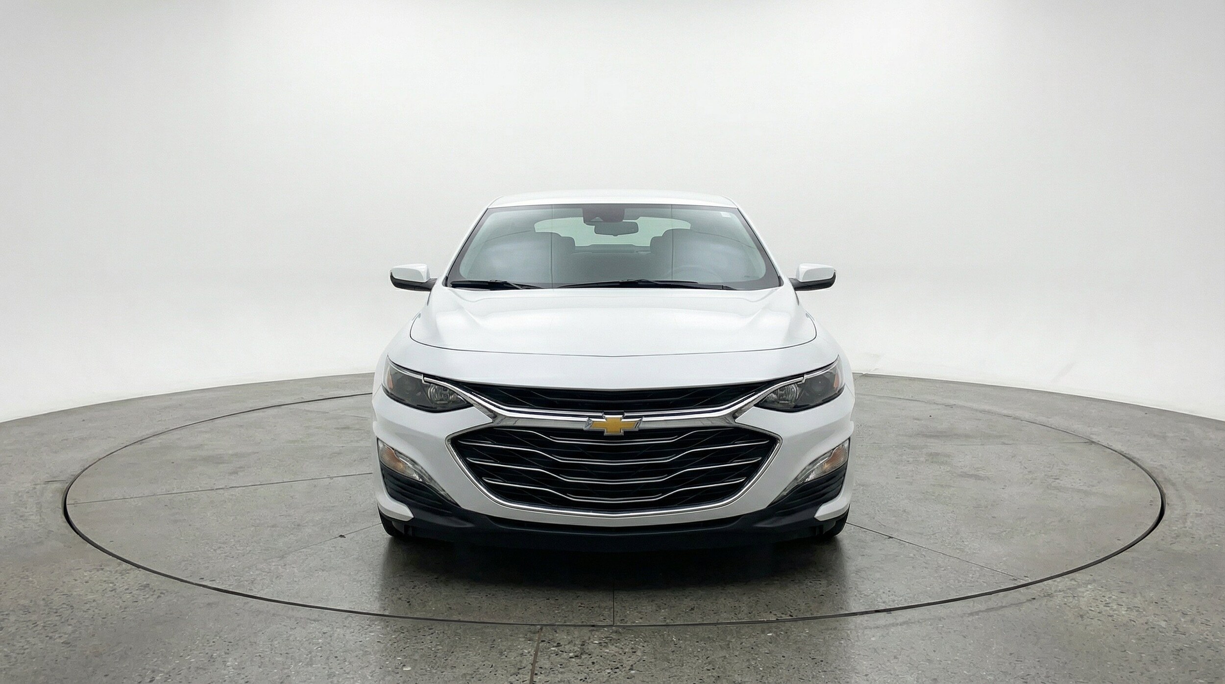 Thumbnail: 2024 Chevrolet Malibu - 2