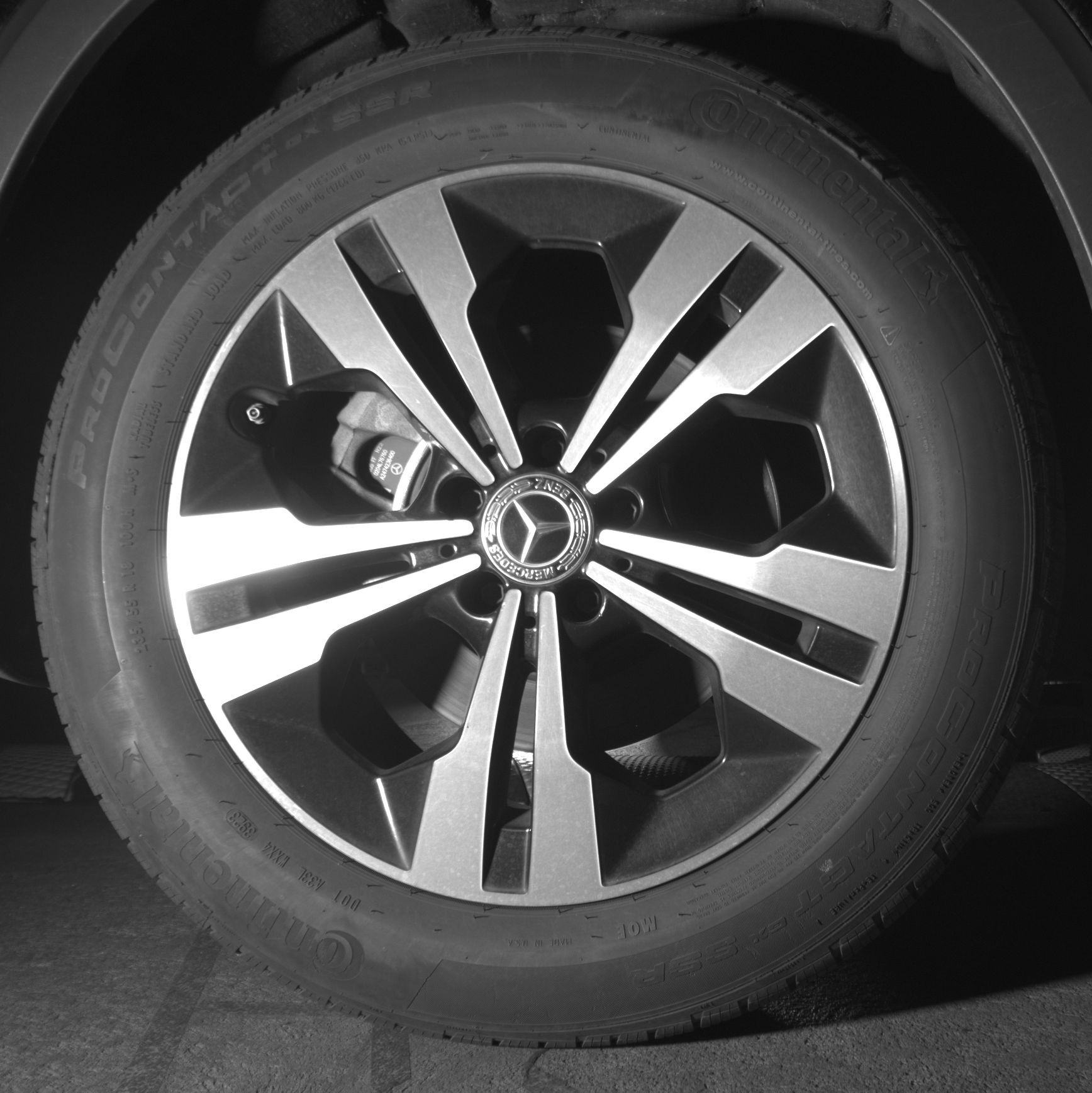 Thumbnail: 2024 Mercedes-Benz GLB - 12