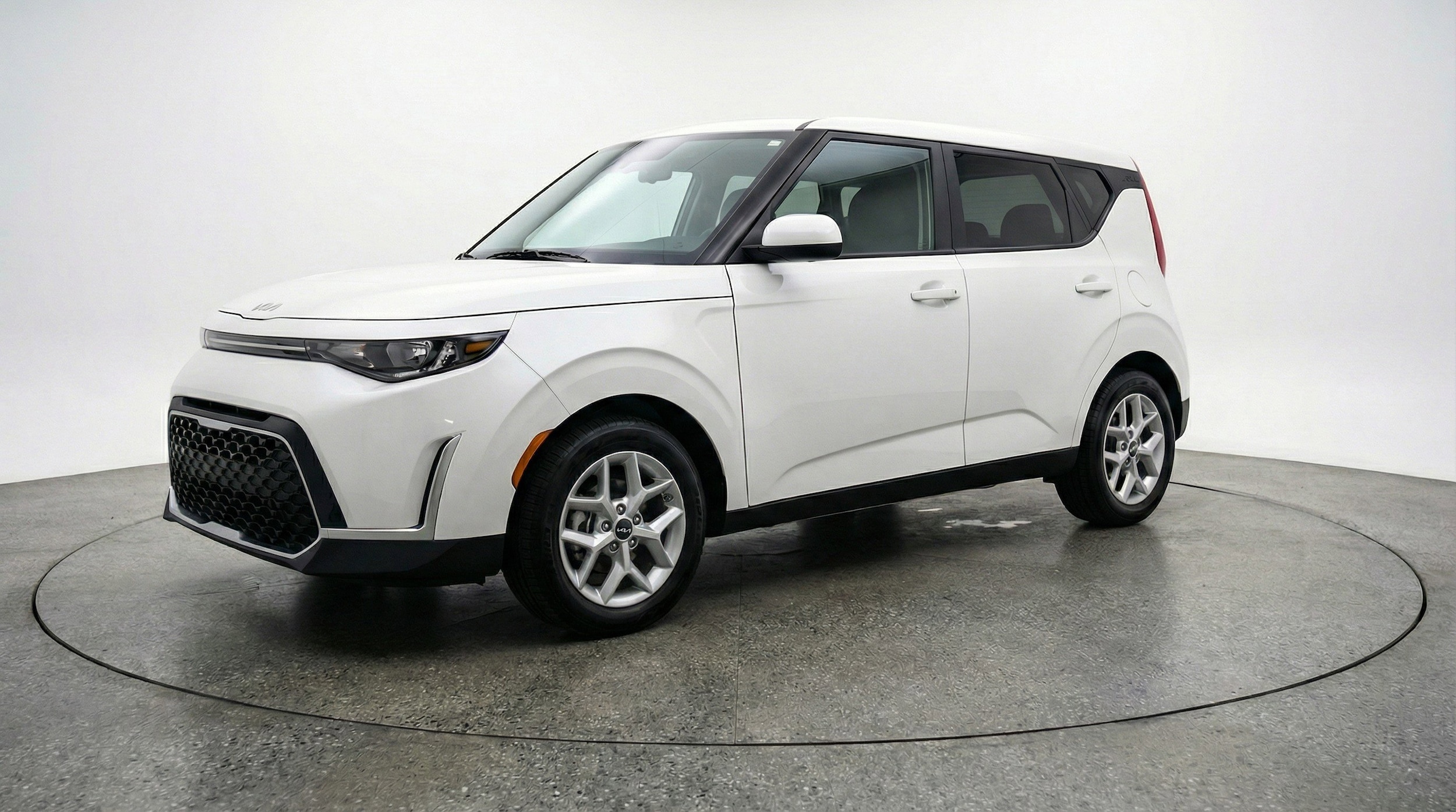 Thumbnail: 2025 Kia Soul - 3