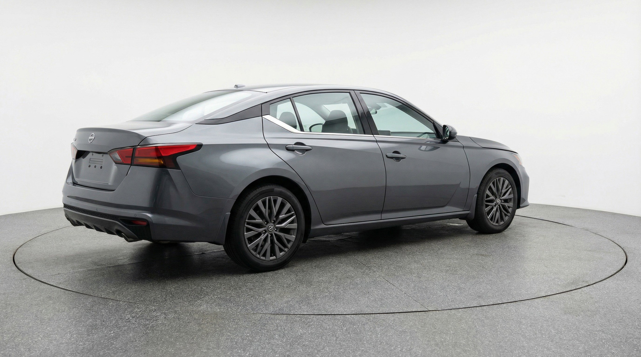 Thumbnail: 2025 Nissan Altima - 9