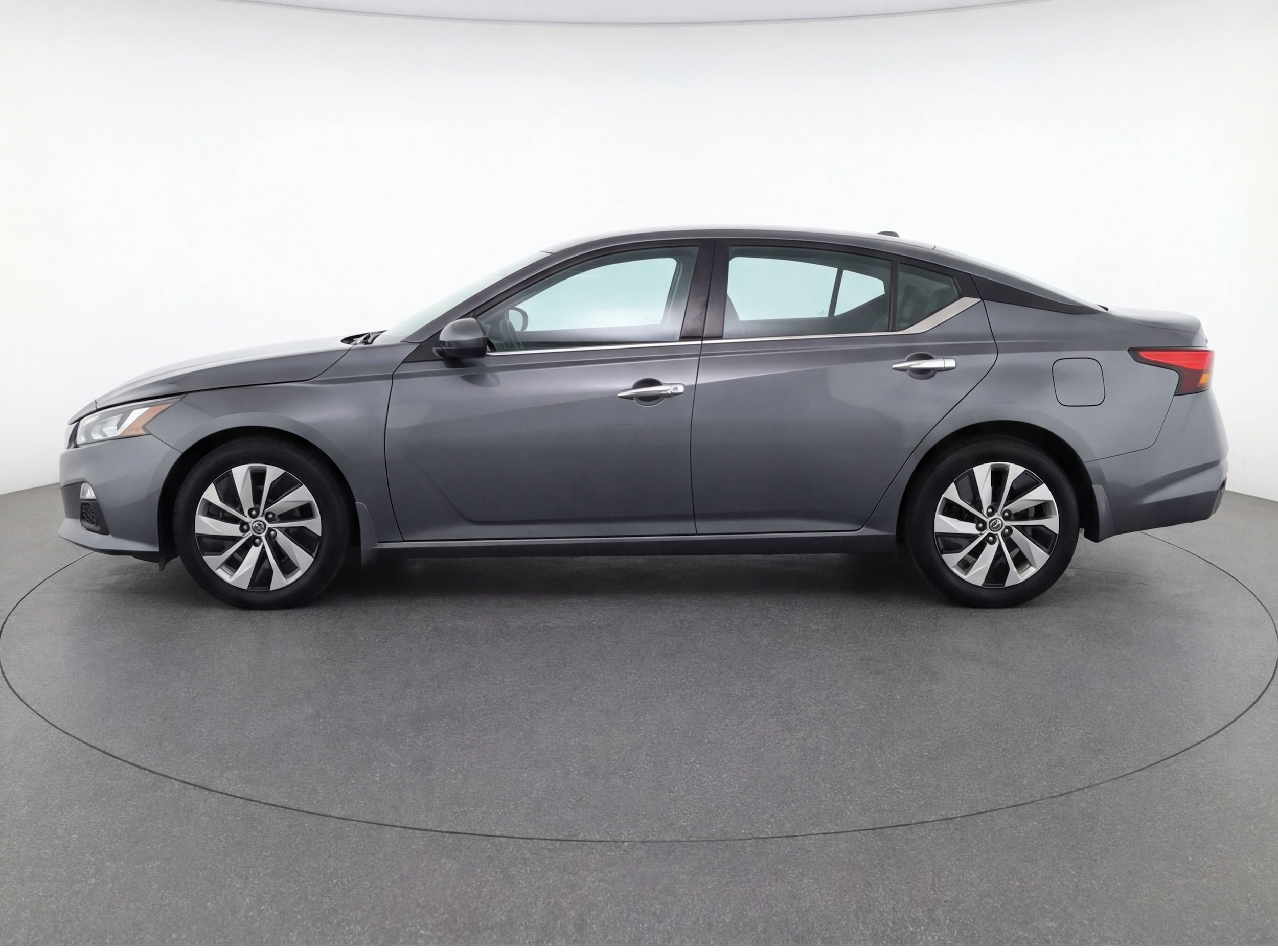 Thumbnail: 2023 Nissan Altima - 5