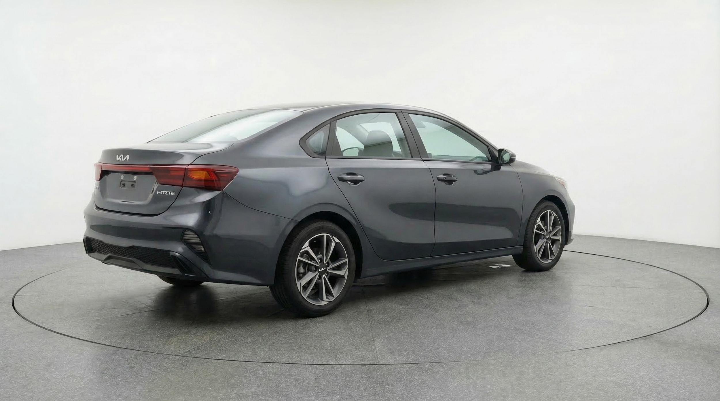 Thumbnail: 2024 Kia Forte - 7