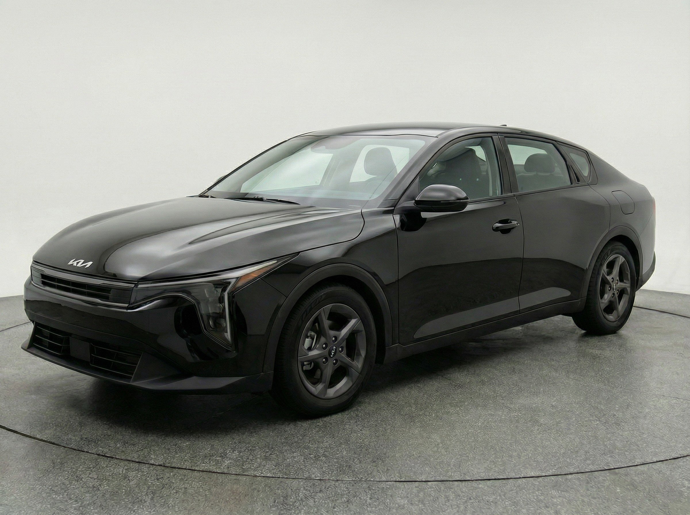 Thumbnail: 2025 Kia K4 - 3